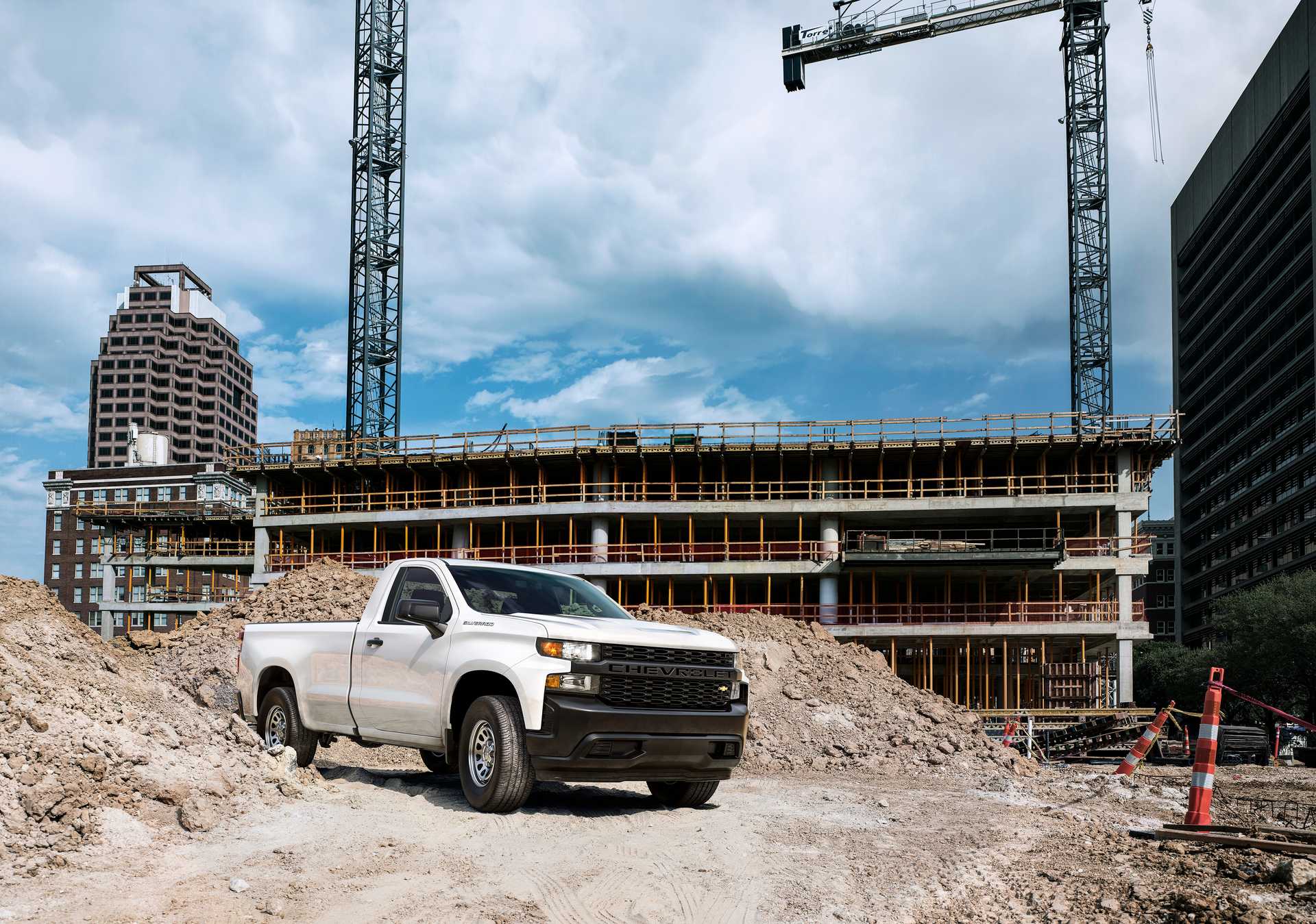 Chevrolet Silverado 1500 Regular Cab 4.3 V6 E85 4WD Hydra-Matic, 289hp, 2020