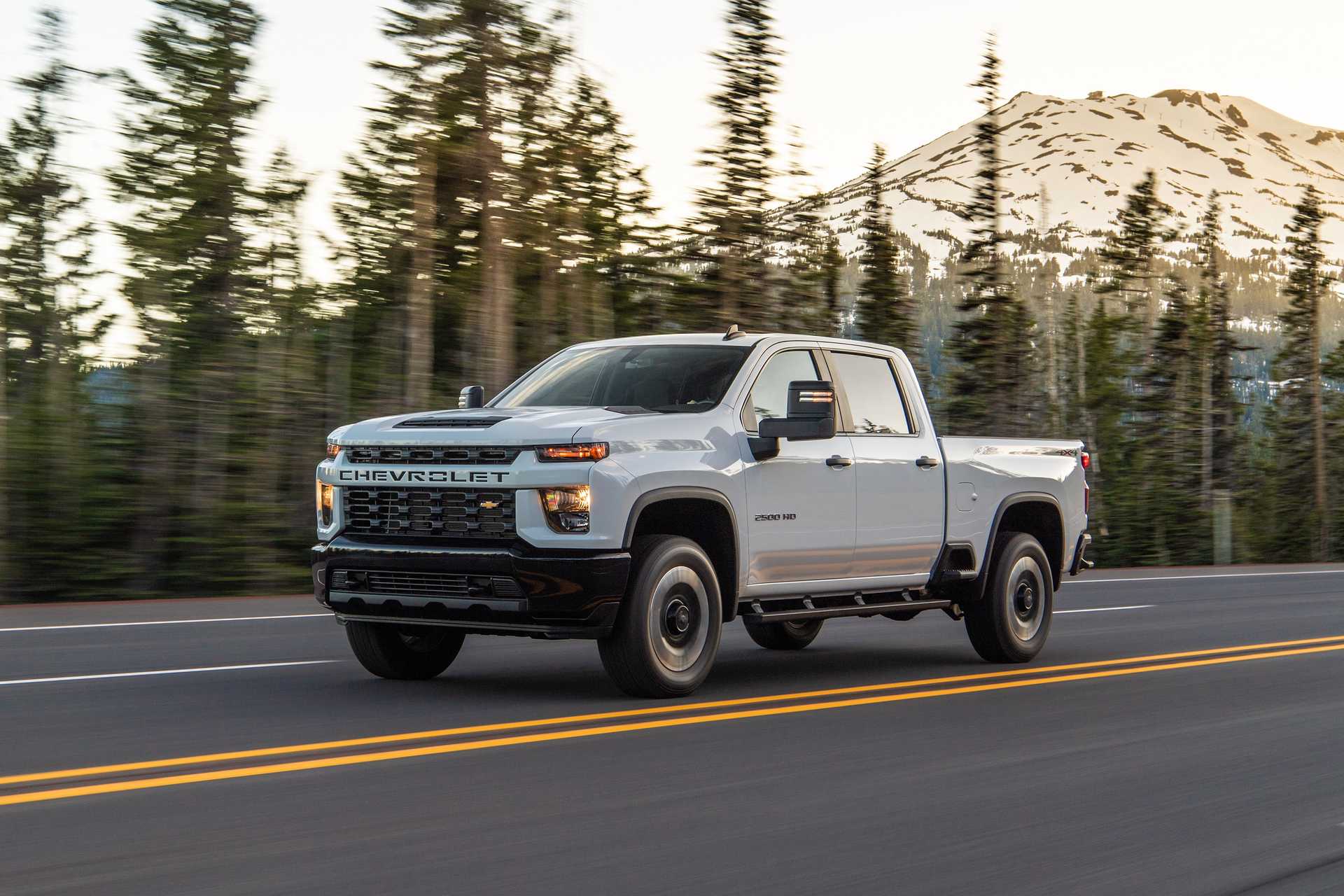 Chevrolet Silverado 2500 HD Crew Cab 6.6 V8 4WD Hydra-Matic, 407hp, 2020