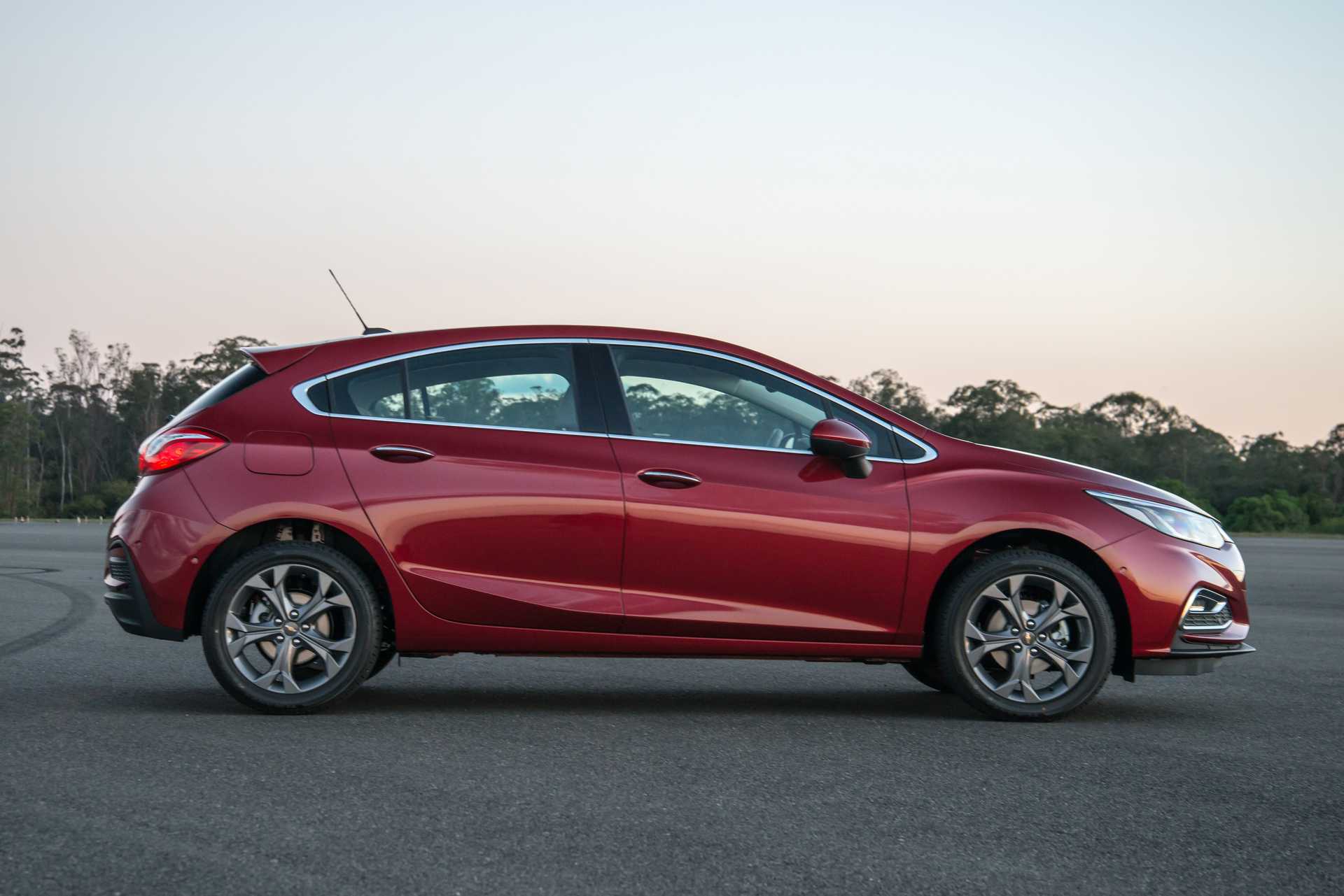 Chevrolet Cruze Hatchback 1.4 T E85 Hydra-Matic, 153hp, 2019