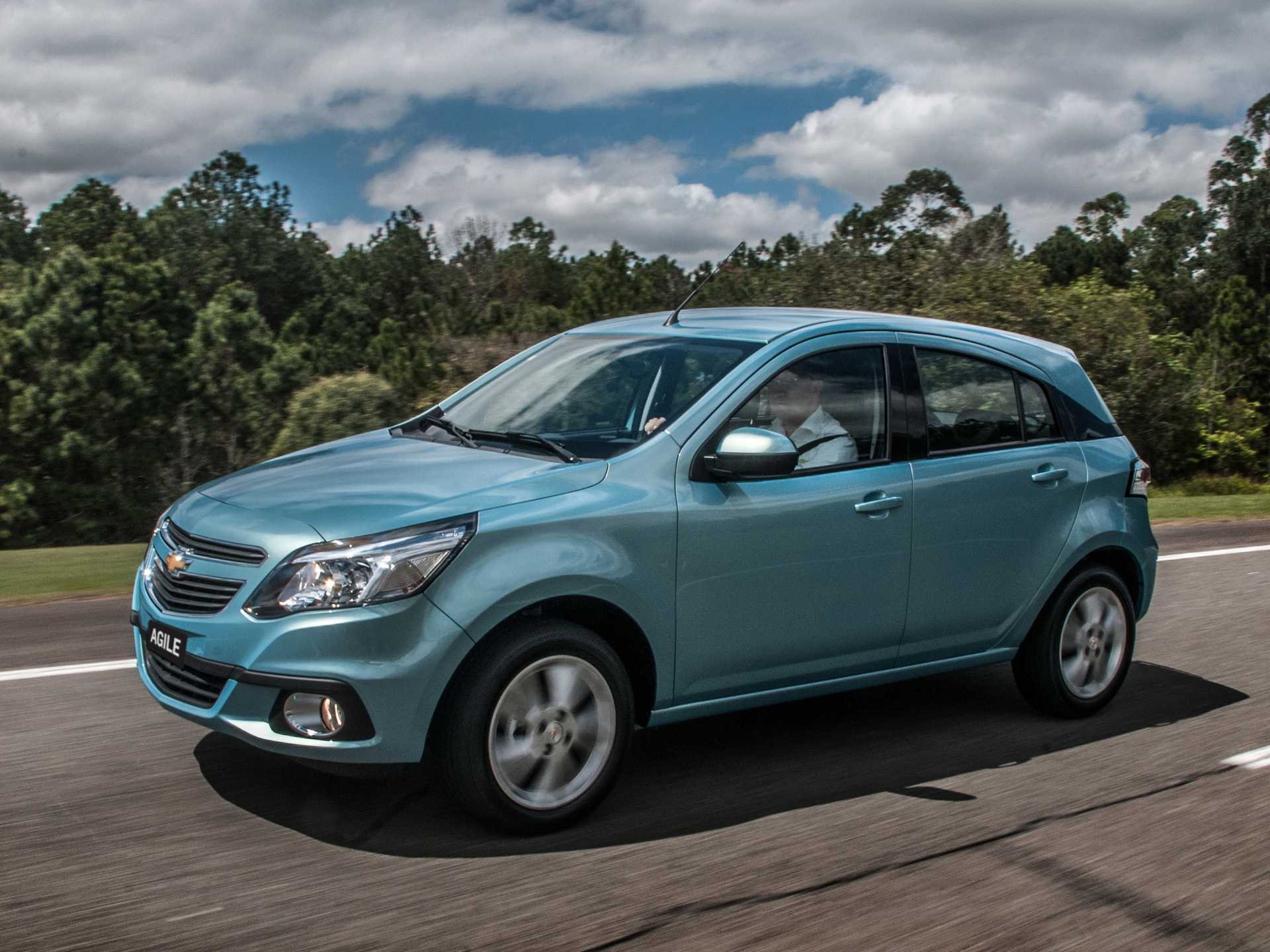Chevrolet Agile 1.4 E85 Easytronic, 102hp, 2014
