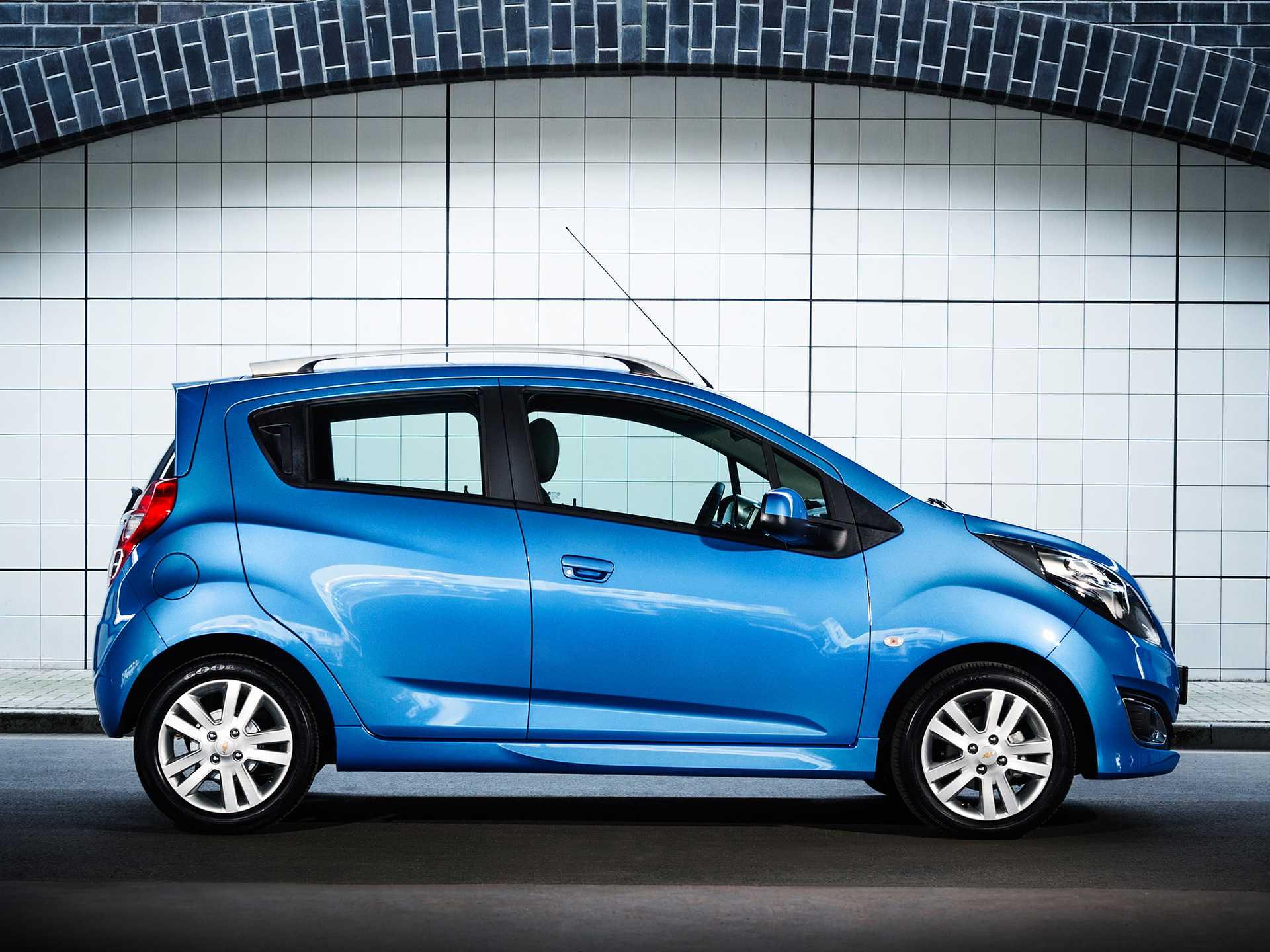 Chevrolet Spark generation M300 Facelift 1.2 Manual, 5-speed