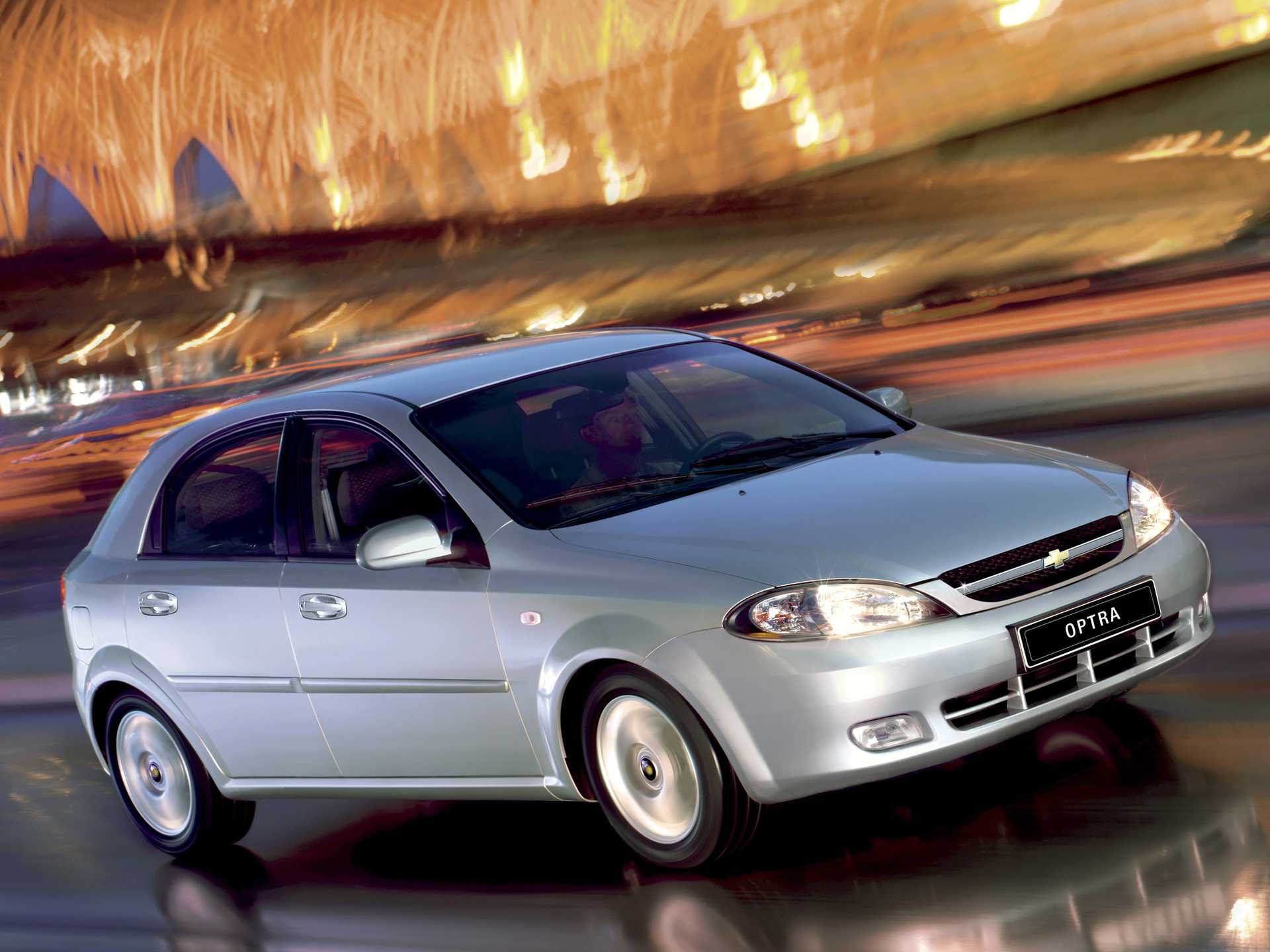 Chevrolet Optra SR-V 1.6 Manual, 104hp, 2009