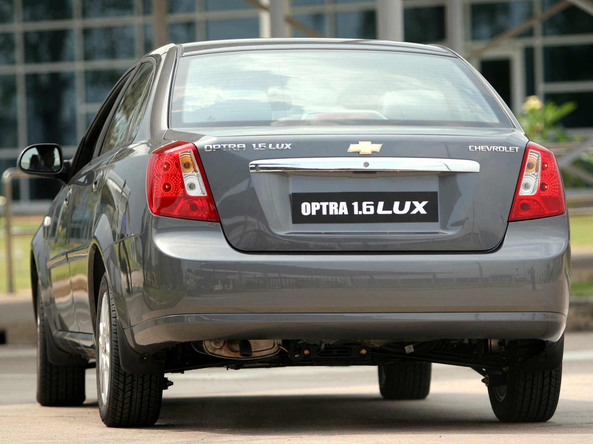 Chevrolet Optra Magnum 1.6 Manual, 104hp, 2011