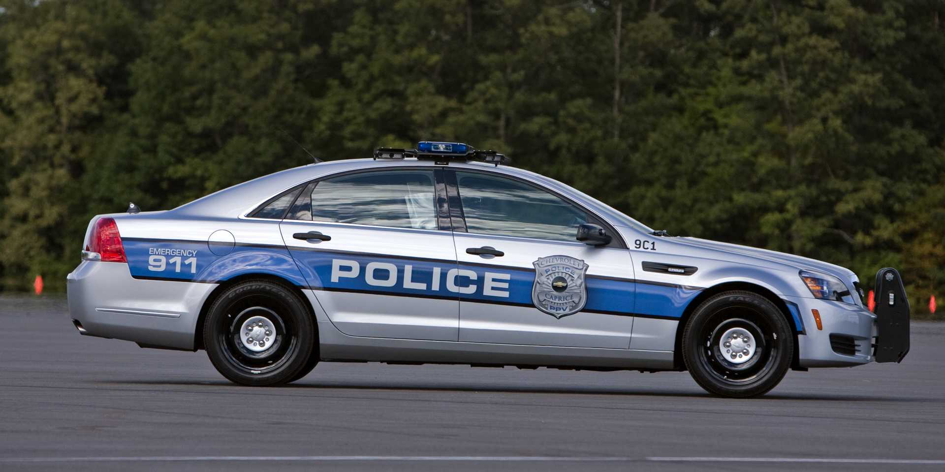 Chevrolet Caprice PPV Hydra-Matic, 6-speed