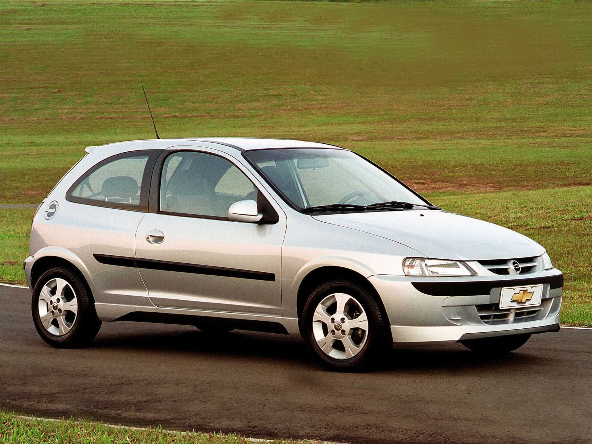 Chevrolet Celta 3-door 1.0 VHC Manual, 71hp, 2003