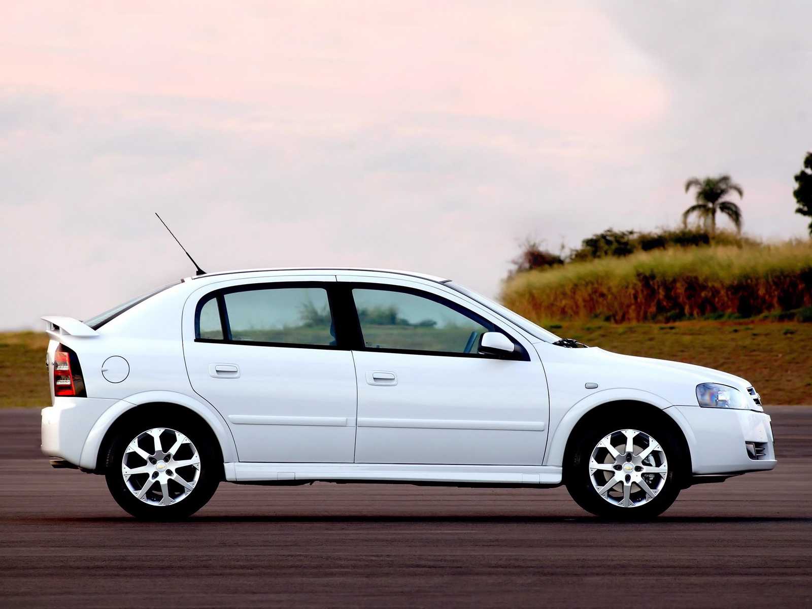 Chevrolet Astra 5-door 2.0 FlexPower E85 Manual, 140hp, 2011