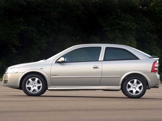 Chevrolet Astra 3-door 2.0 Manual, 121hp, 2007