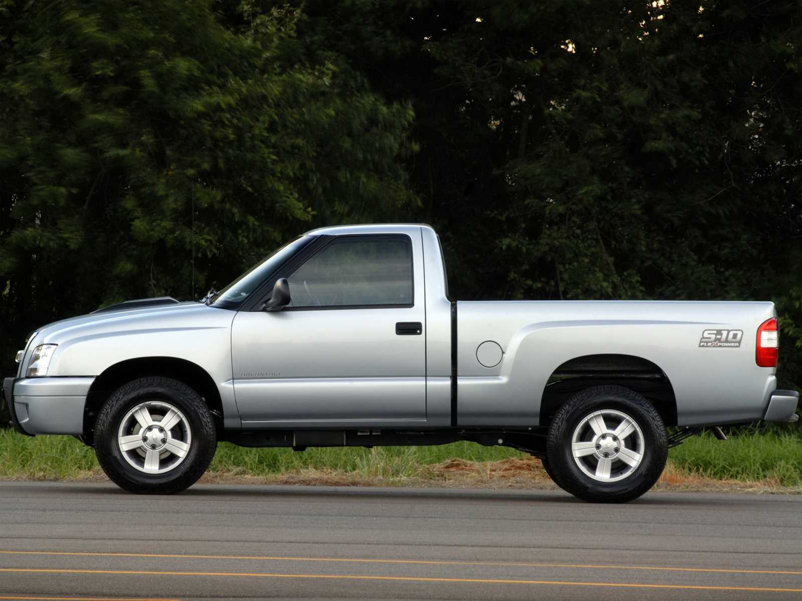 Chevrolet S-10 Single Cab 2.4 FlexPower E85 4x4 Manual, 147hp, 2011