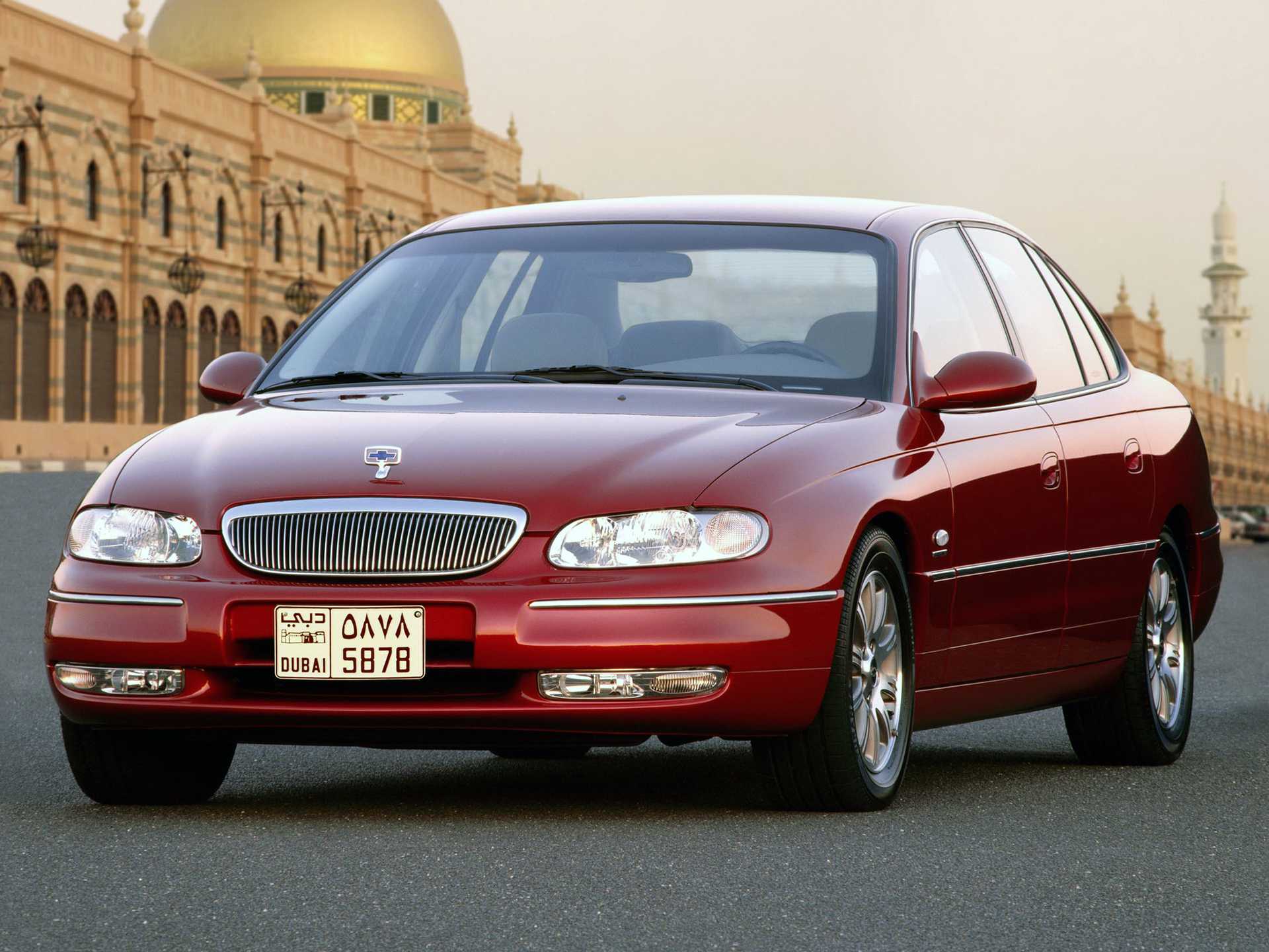 Chevrolet Caprice 5.7 V8 Hydra-Matic, 306hp, 1999