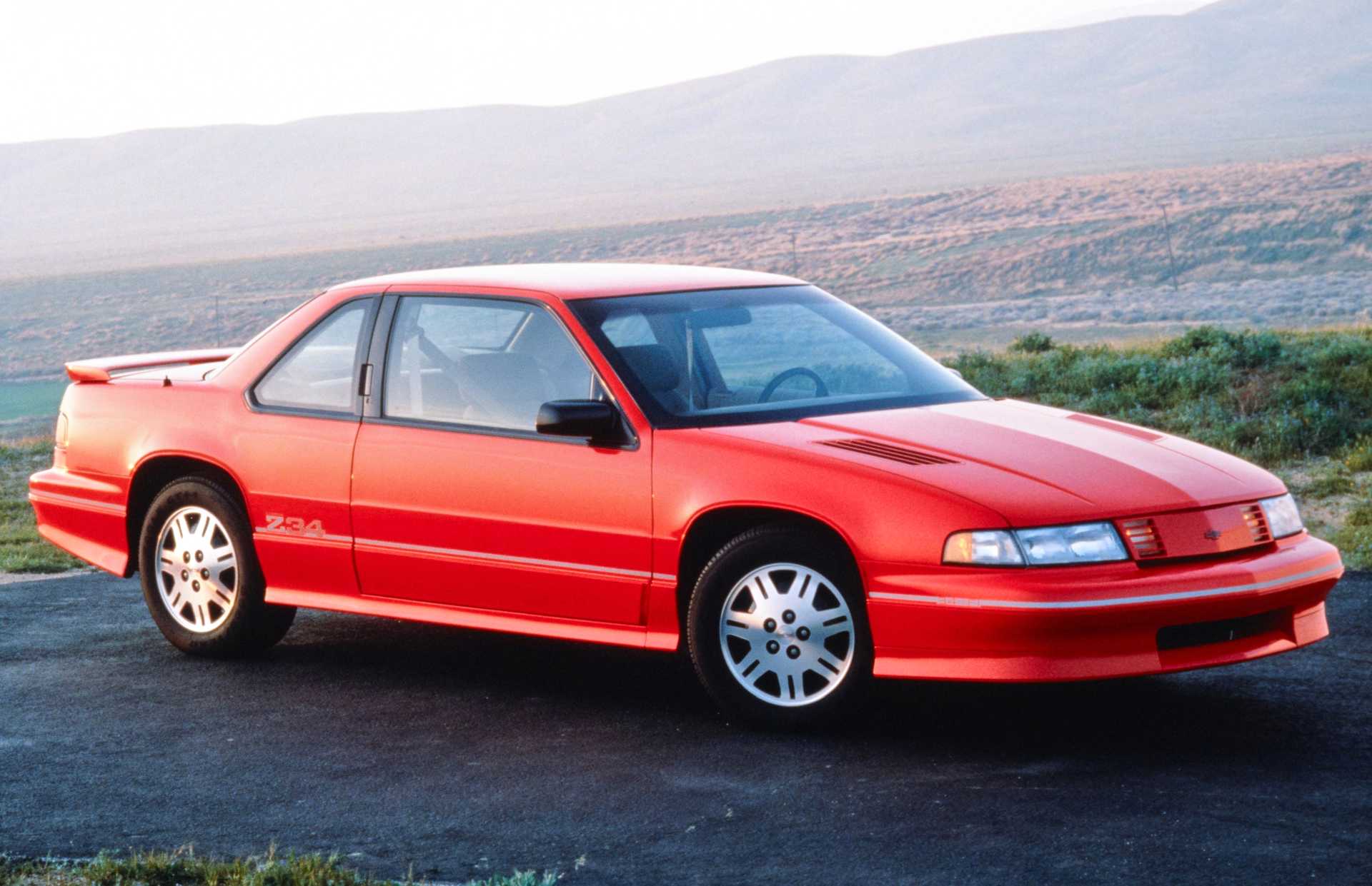 Chevrolet Lumina Z34 Hydra-Matic, 4-speed