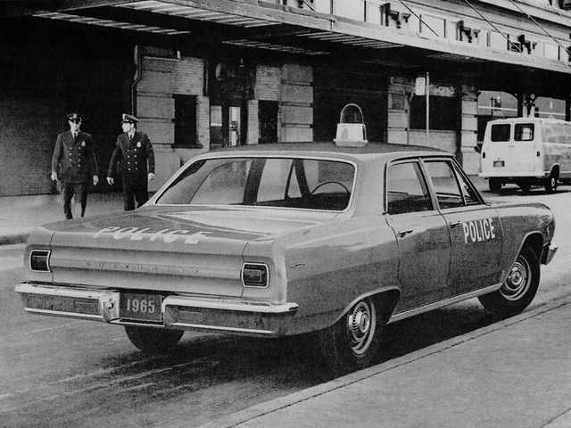 Chevrolet Chevelle 300 4-door Sedan 5.4 V8 355hp, 1965