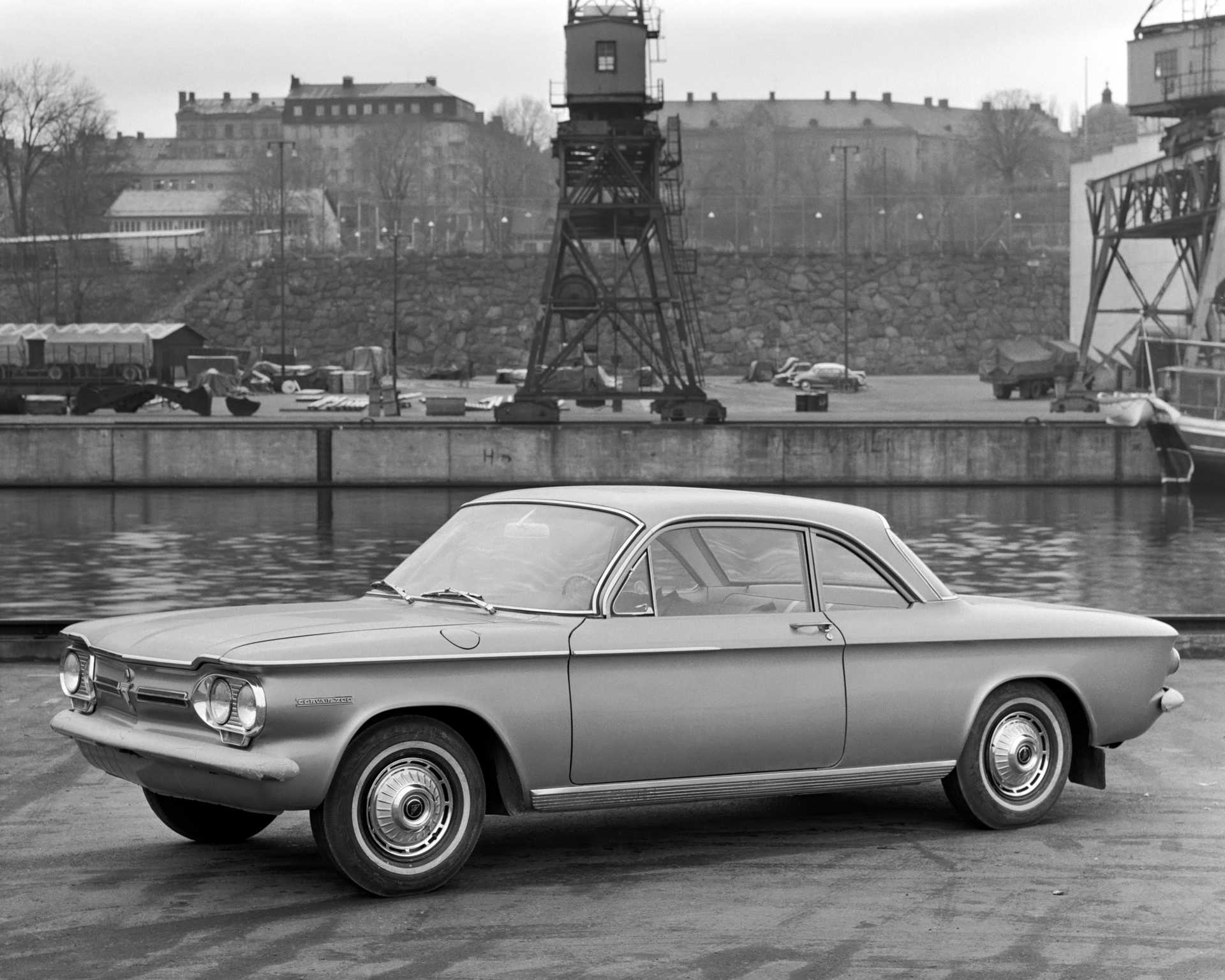 Chevrolet Corvair 700 Club Coupé 2.4 H6 82hp, 1961