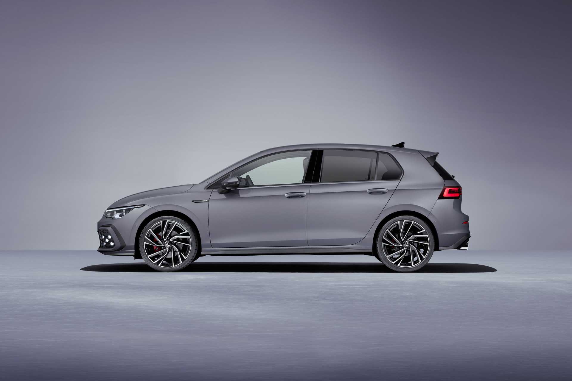 Volkswagen Golf GTD A8