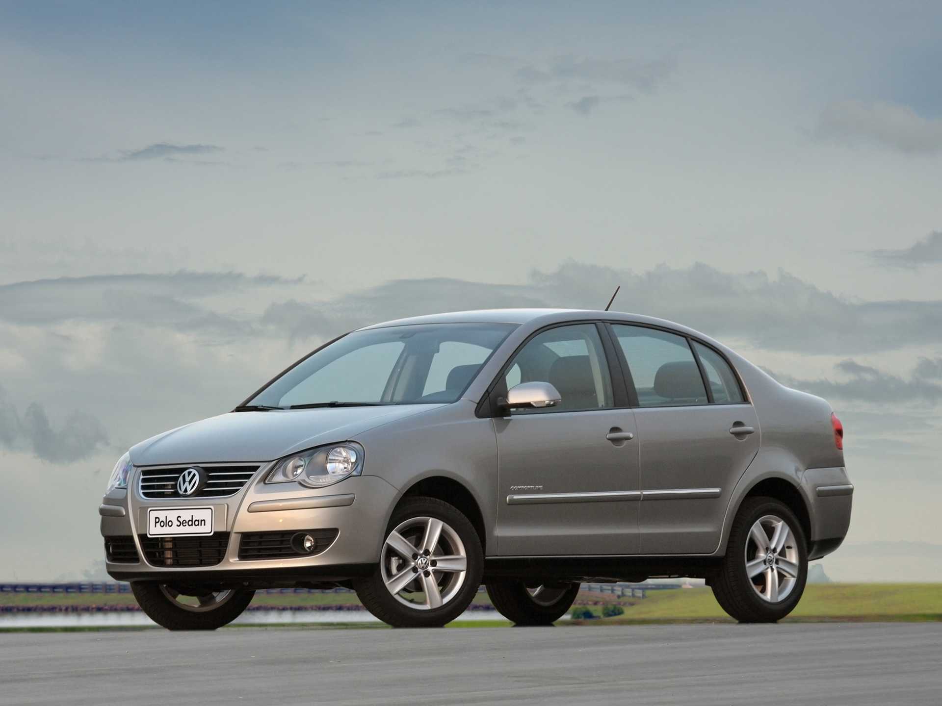 Volkswagen Polo CLassic 1.6 Manual, 105hp, 2005