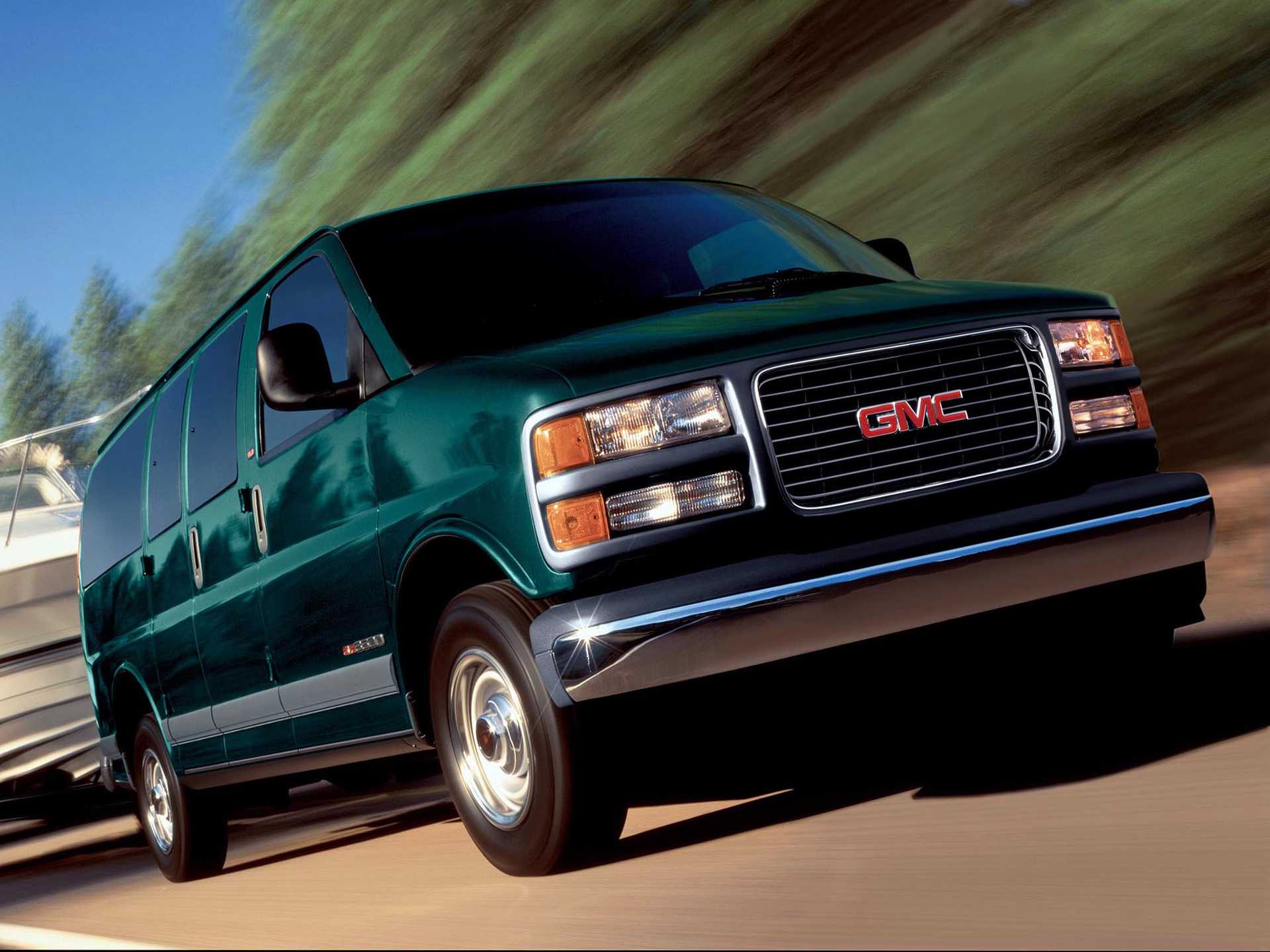 GMC Savana G3500 Passenger Van 8.1 V8 Hydra-Matic, 345hp, 2002