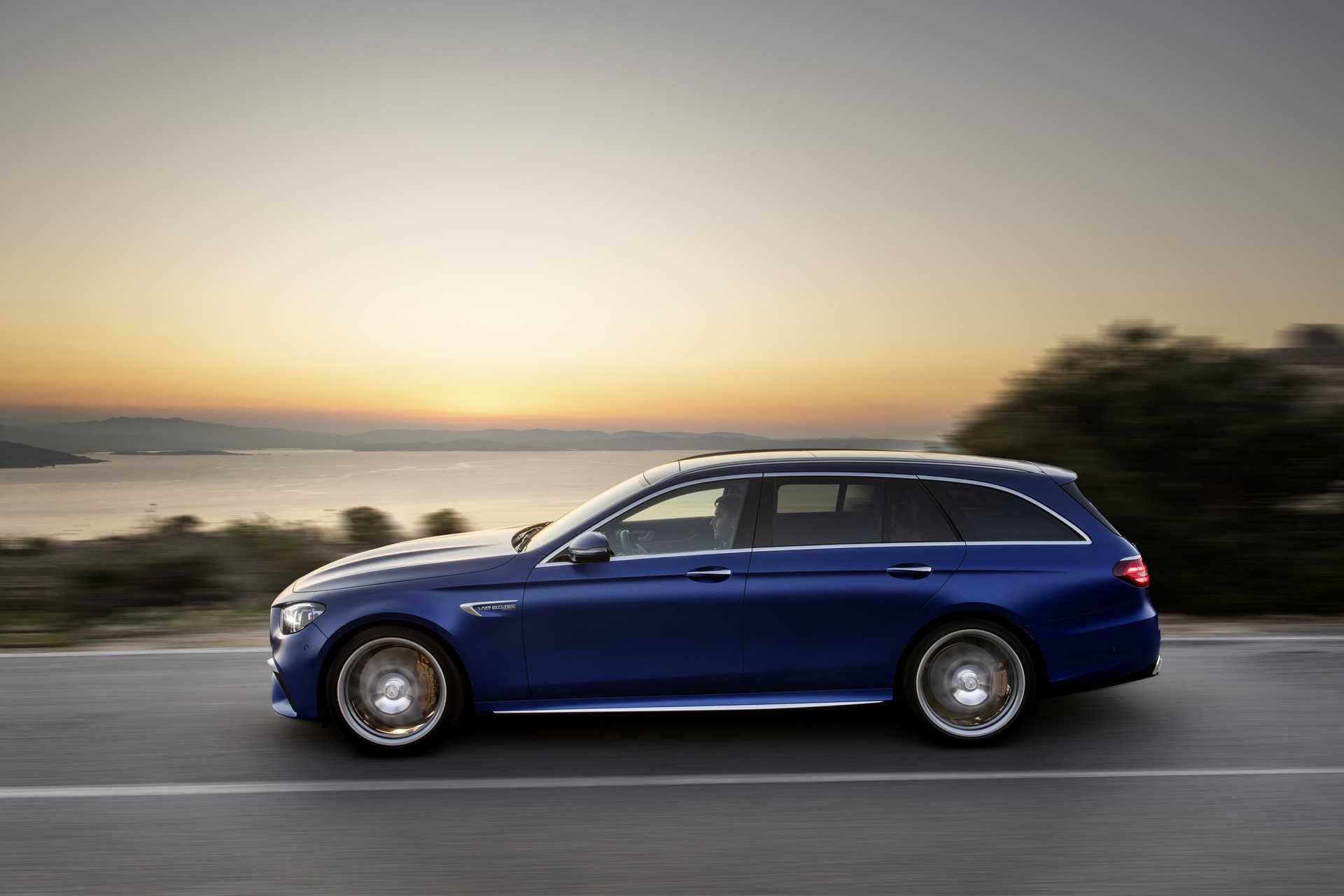 Mercedes-Benz AMG E 63 T 4MATIC+  , 571hp, 2021