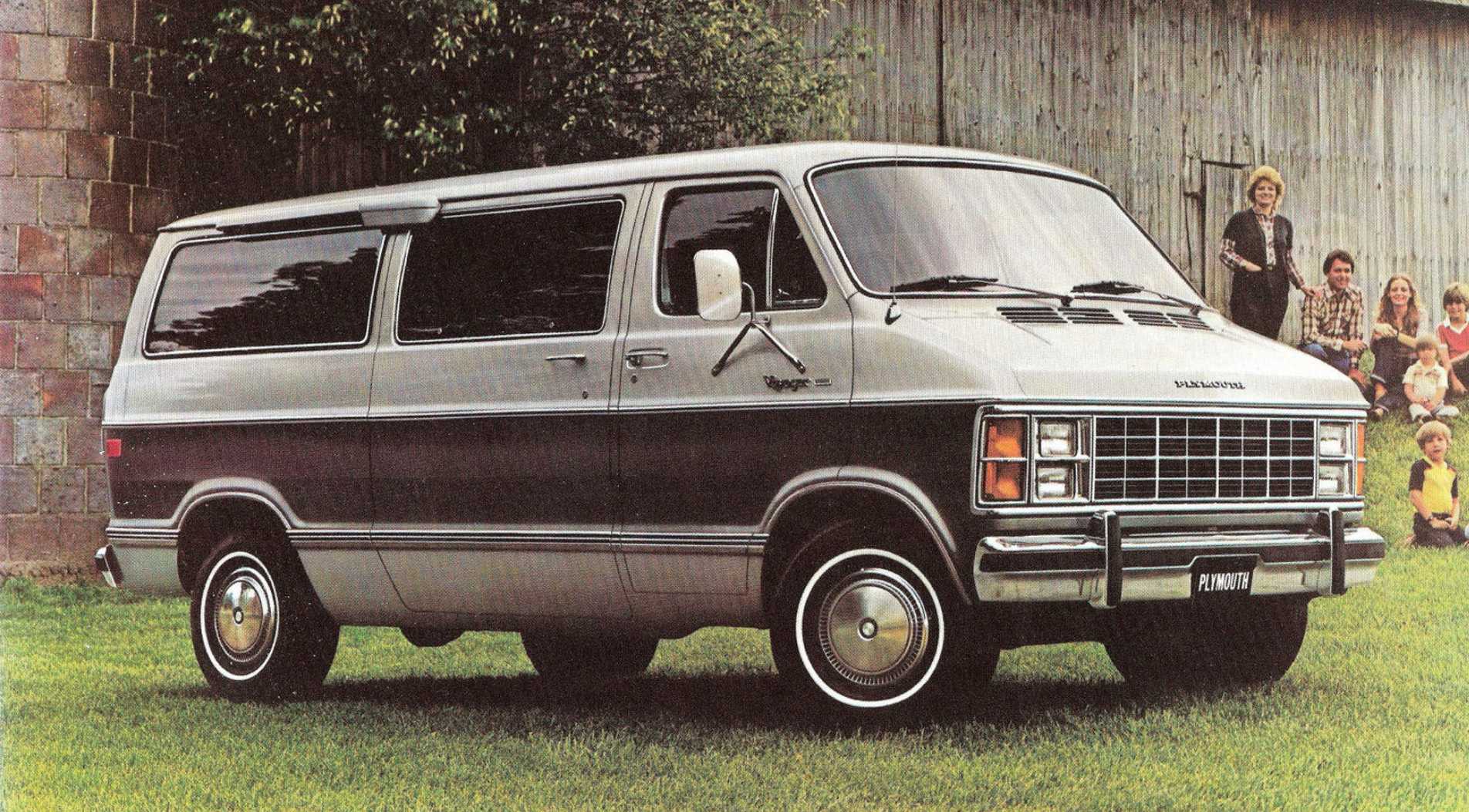 Plymouth PB250 Voyager 5.9 V8 TorqueFlite, 172hp, 1981