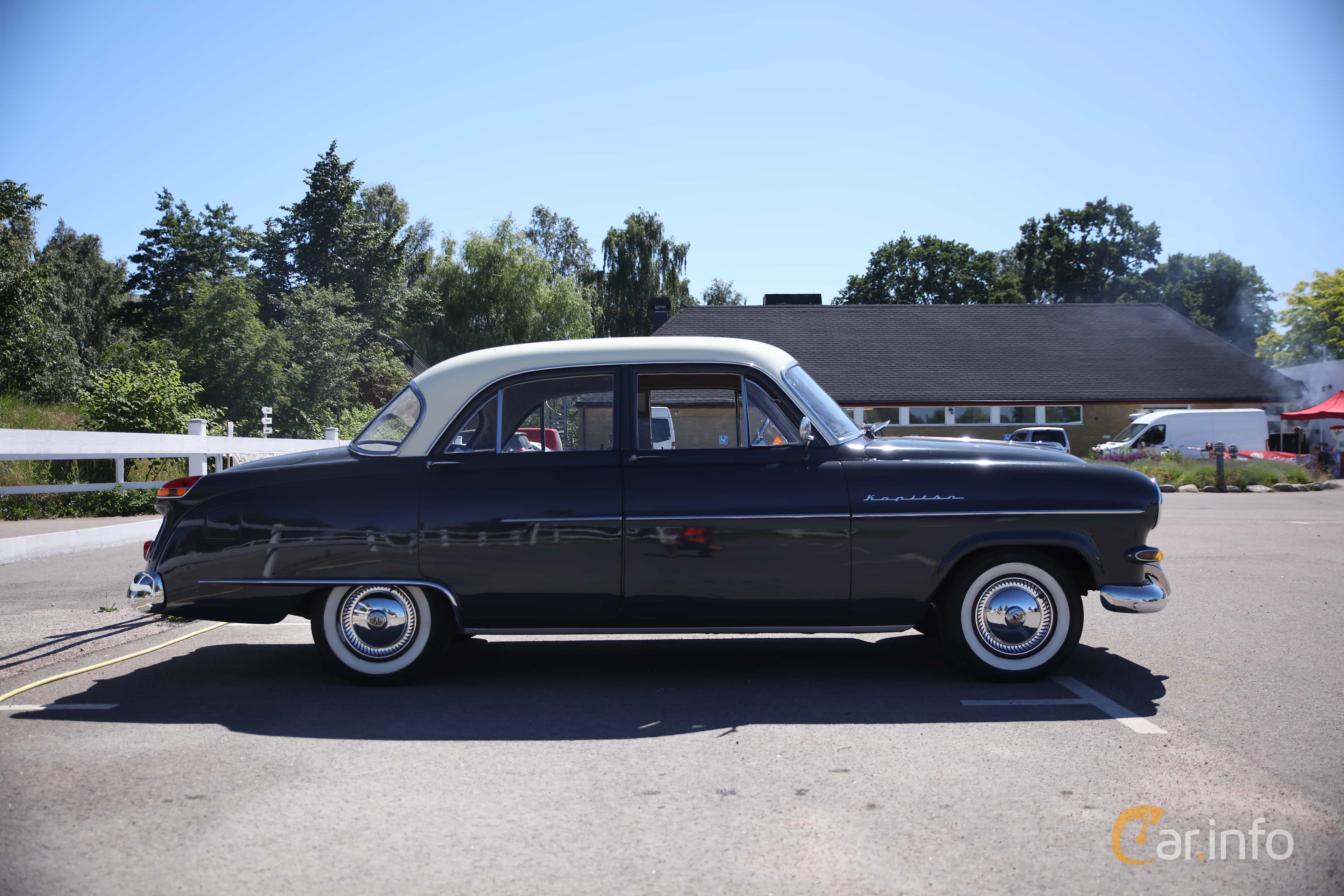 Opel Kapitän 4-door Sedan 2.5 Manual, 71hp, 1955
