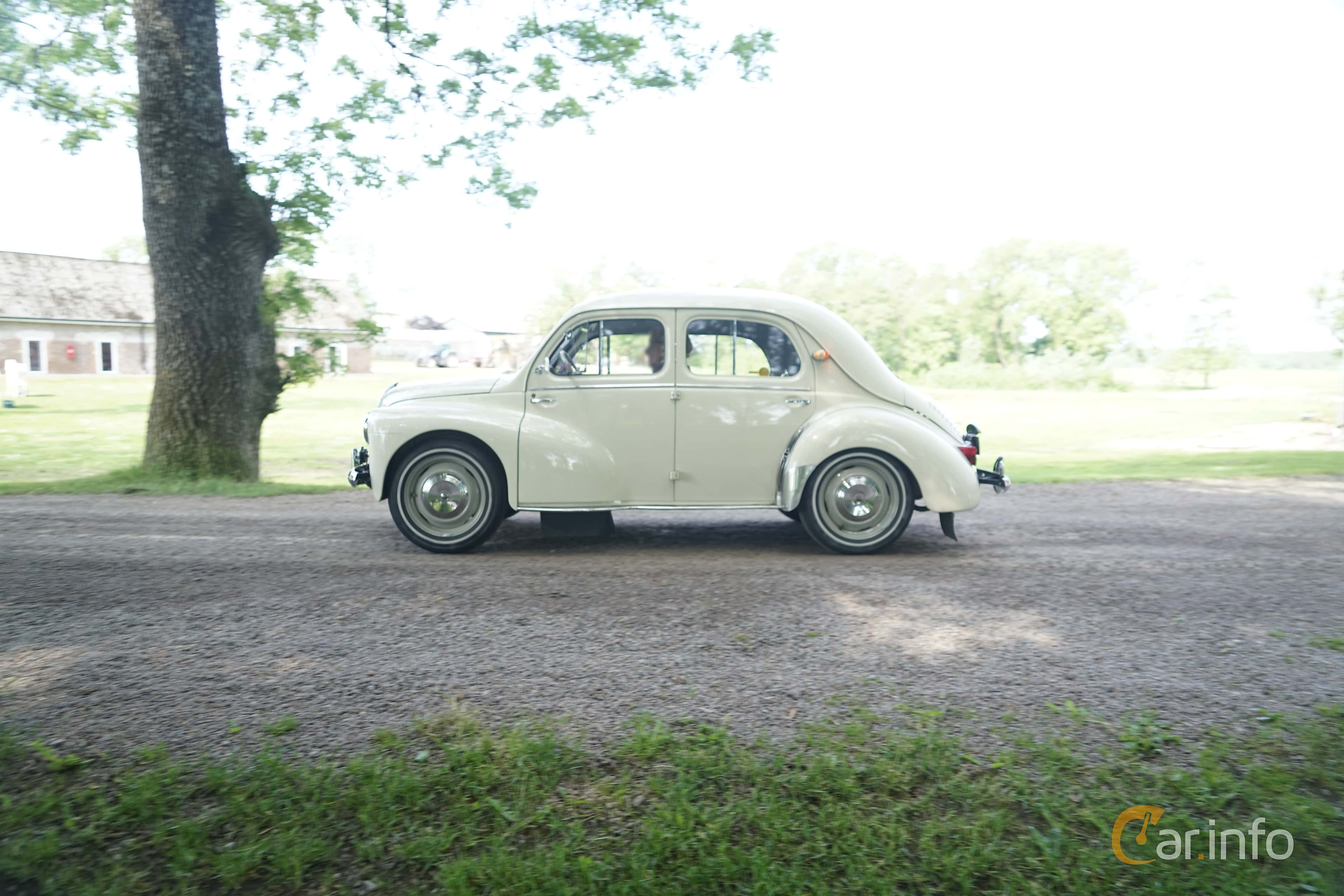 Renault 4CV 0.7 Manual, 18hp, 1961
