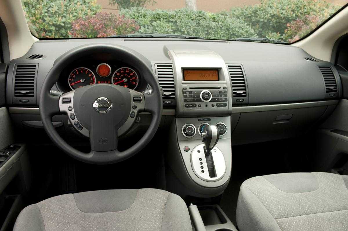 Nissan Sentra 2.0 CVT, 141hp, 2009