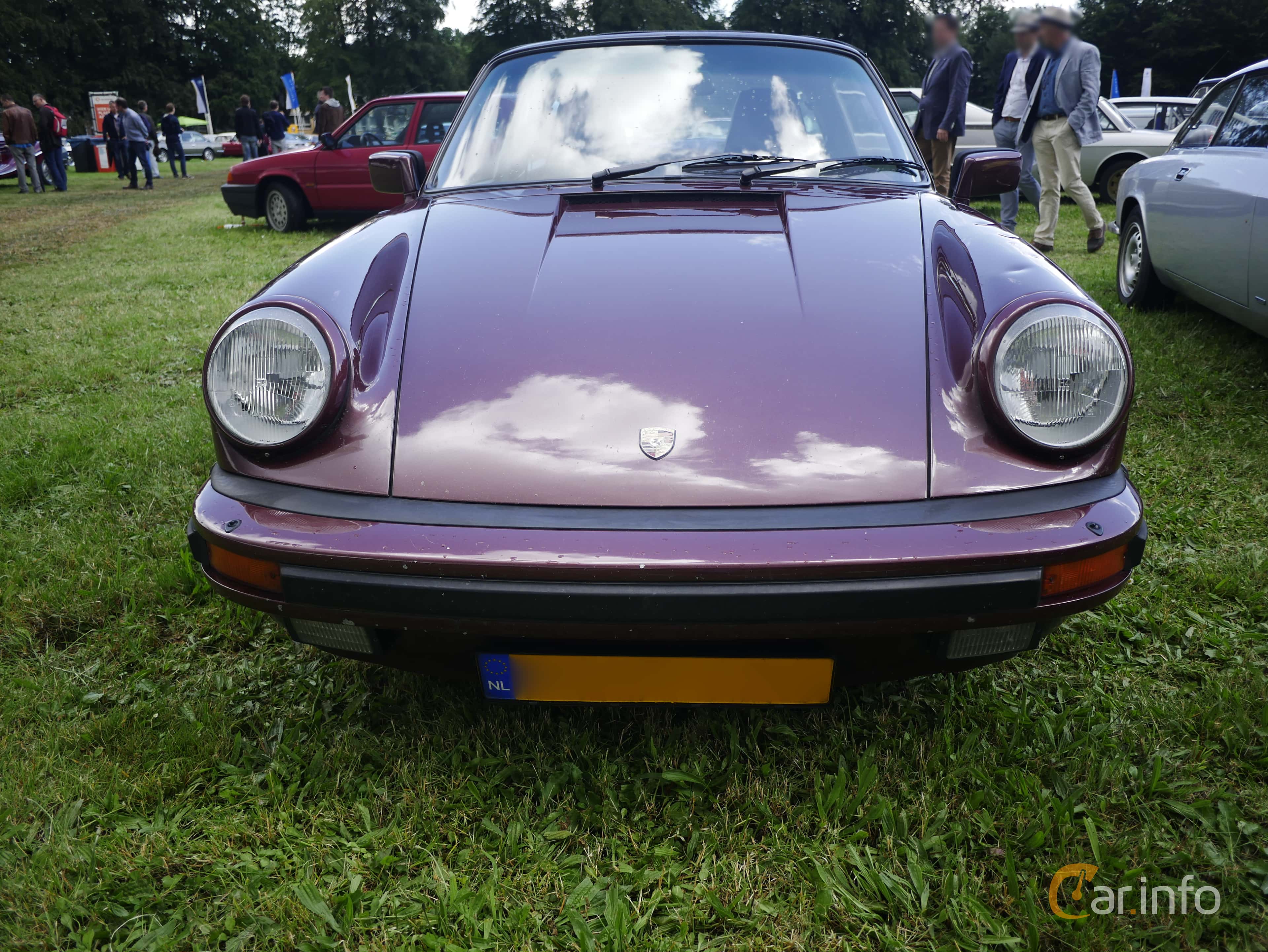 Porsche 911 Carrera Targa  Manual, 231hp, 1984