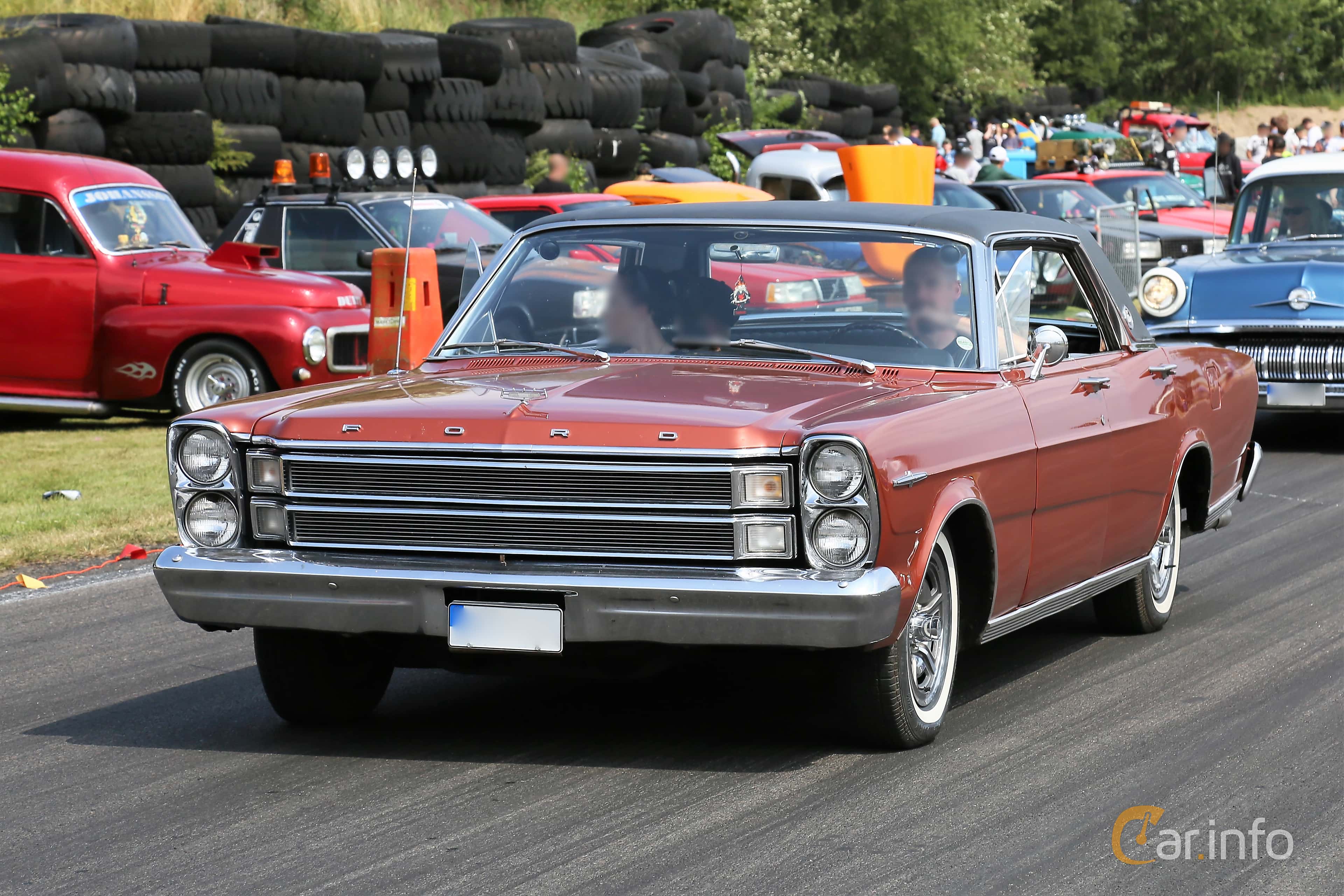 Ford LTD 4-door Hardtop 7.0 V8 Automatic, 349hp, 1966