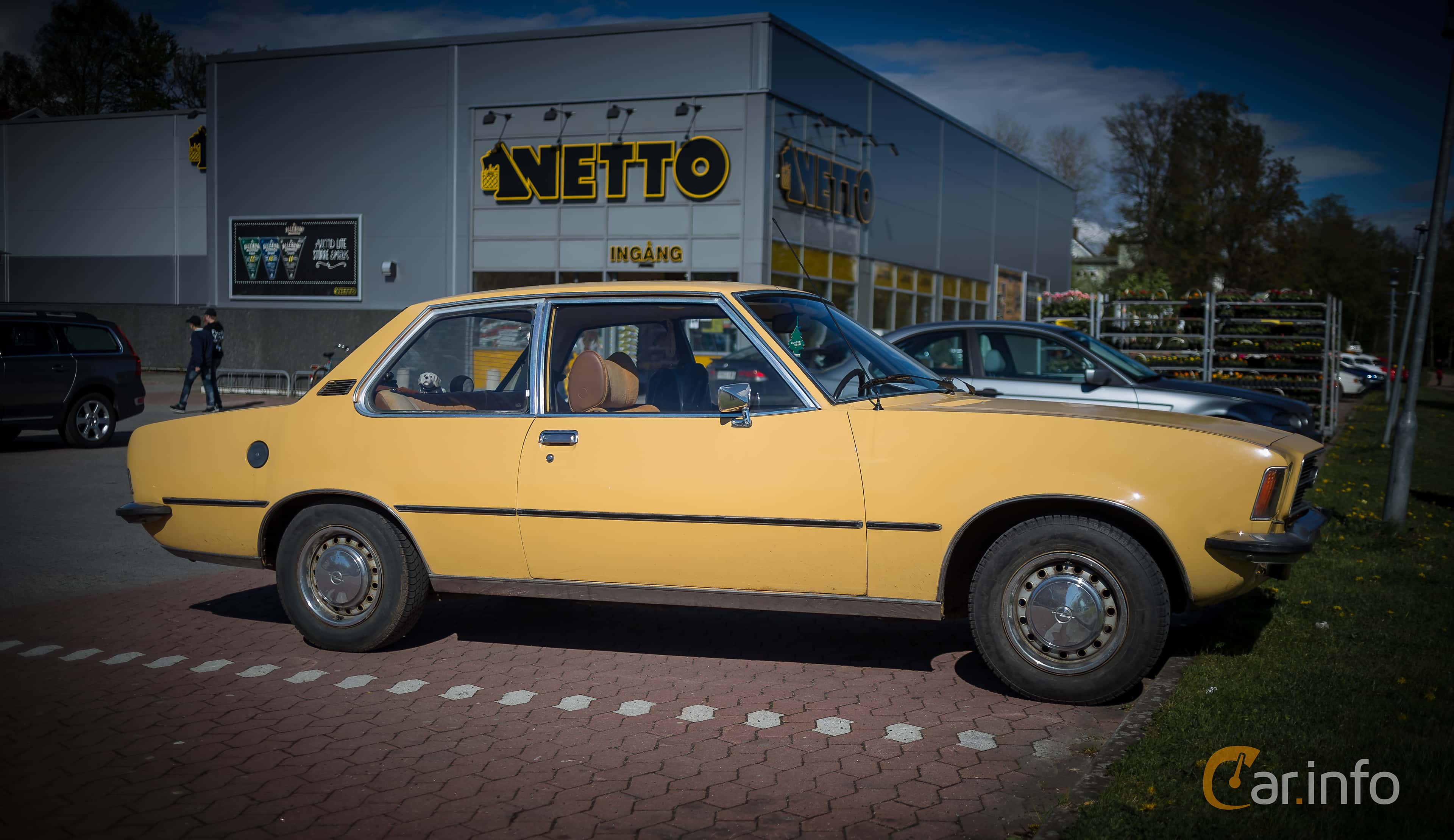 Opel Rekord 2-door 2.1 D 60hp, 1972