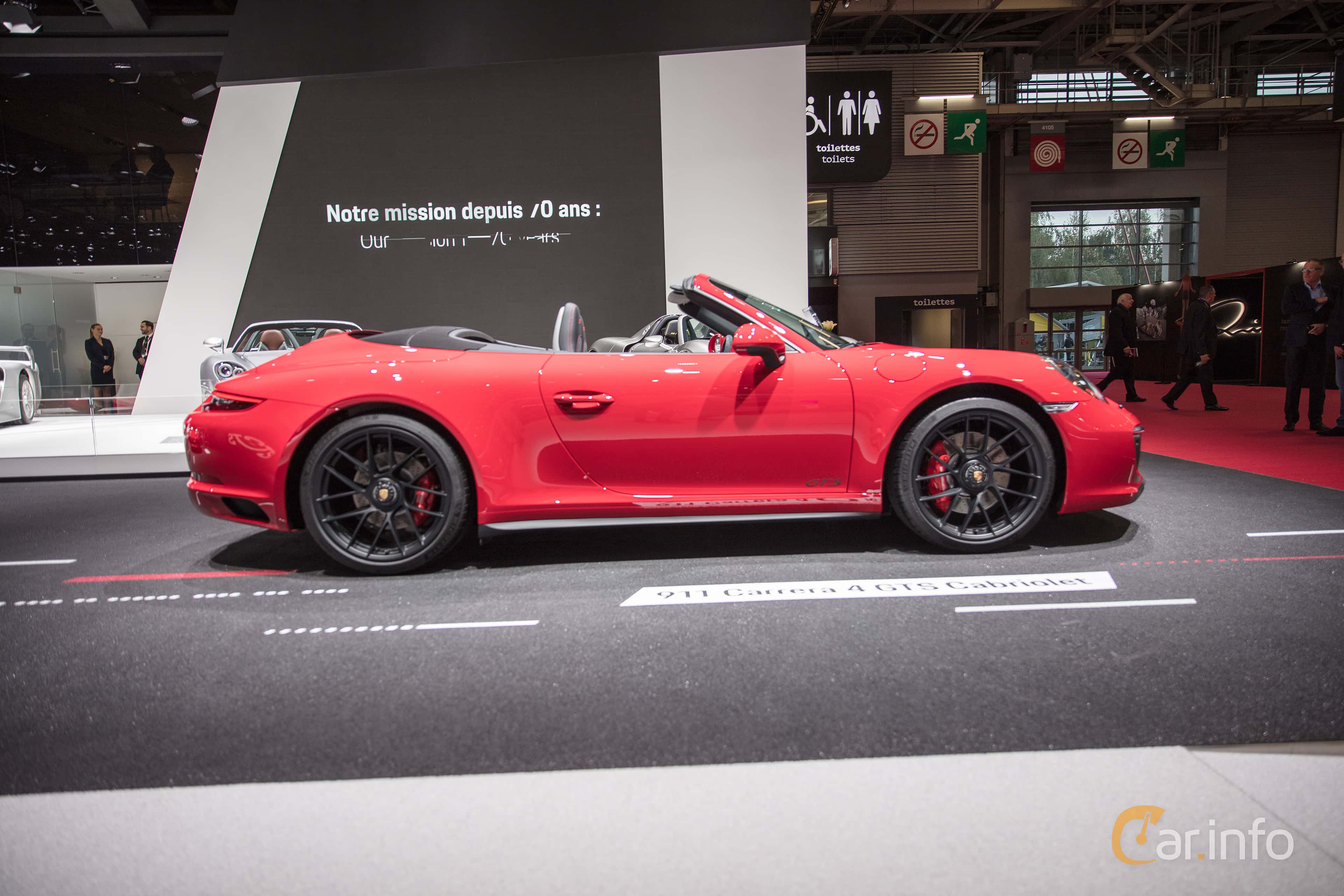 Porsche 911 Carrera 4 GTS Cabriolet  450hp, 2019