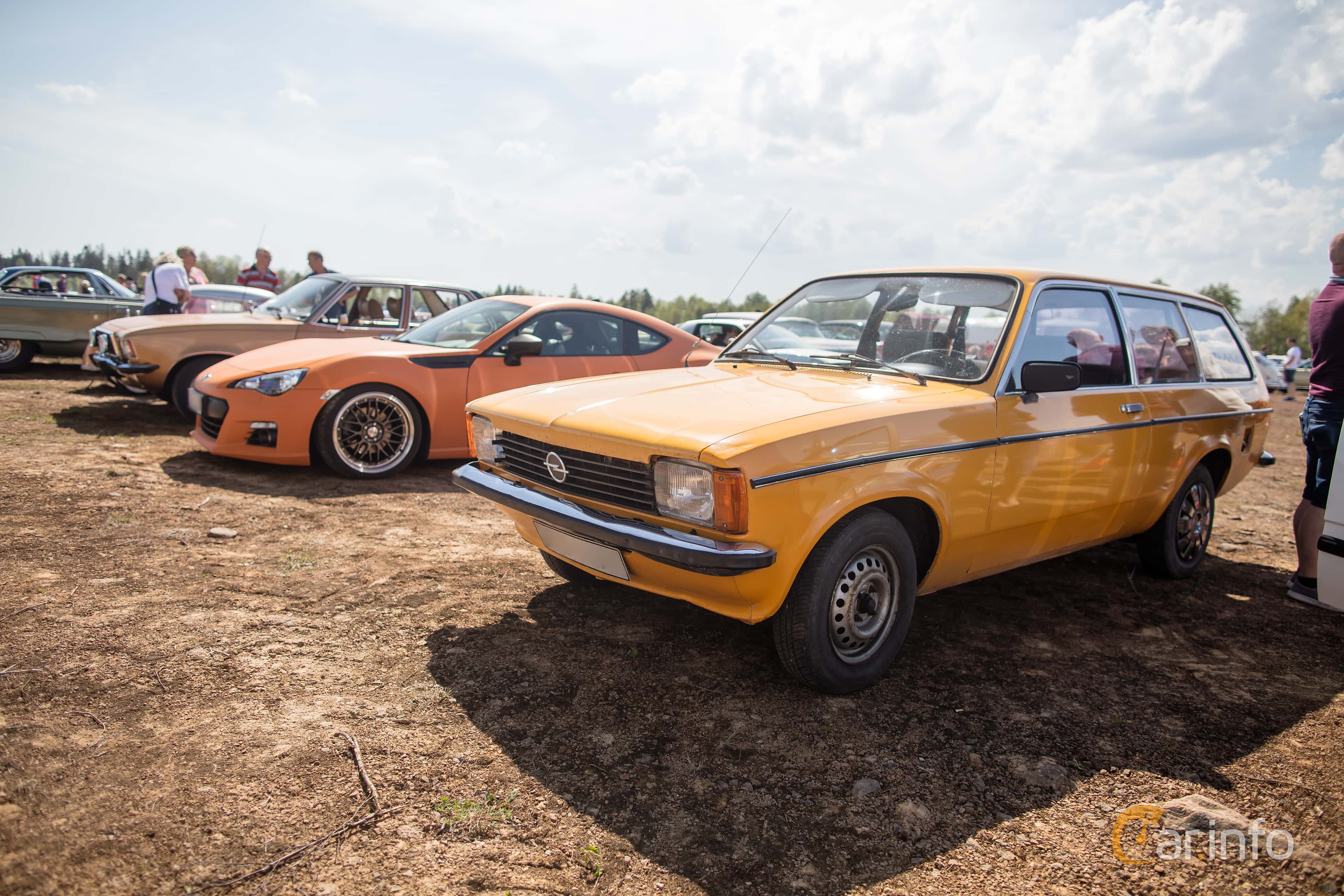 Opel Kadett 1200 S Caravan Manual, 4-speed