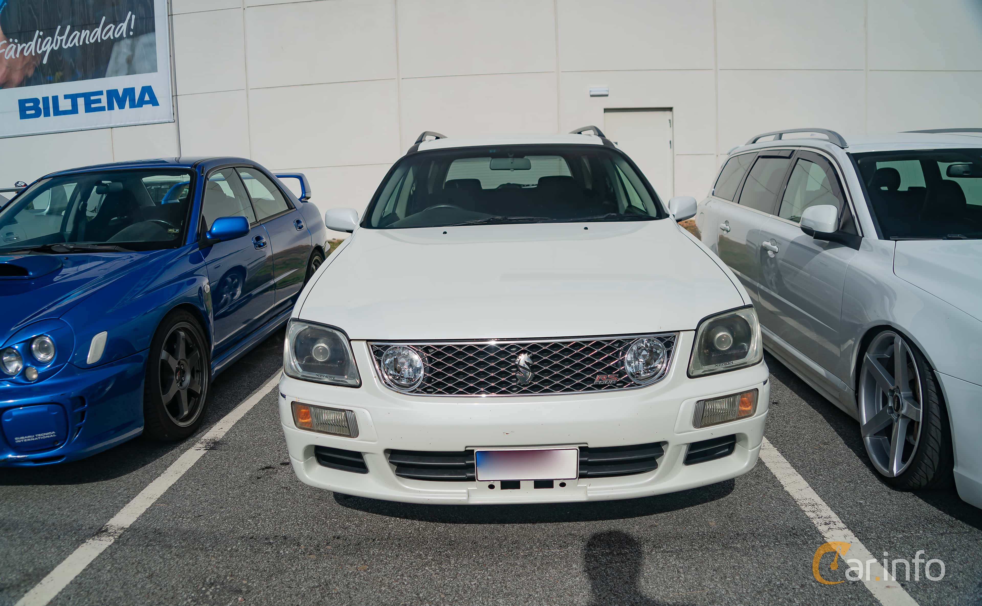 Nissan Stagea 2.5 4WD Manual, 280hp, 1999