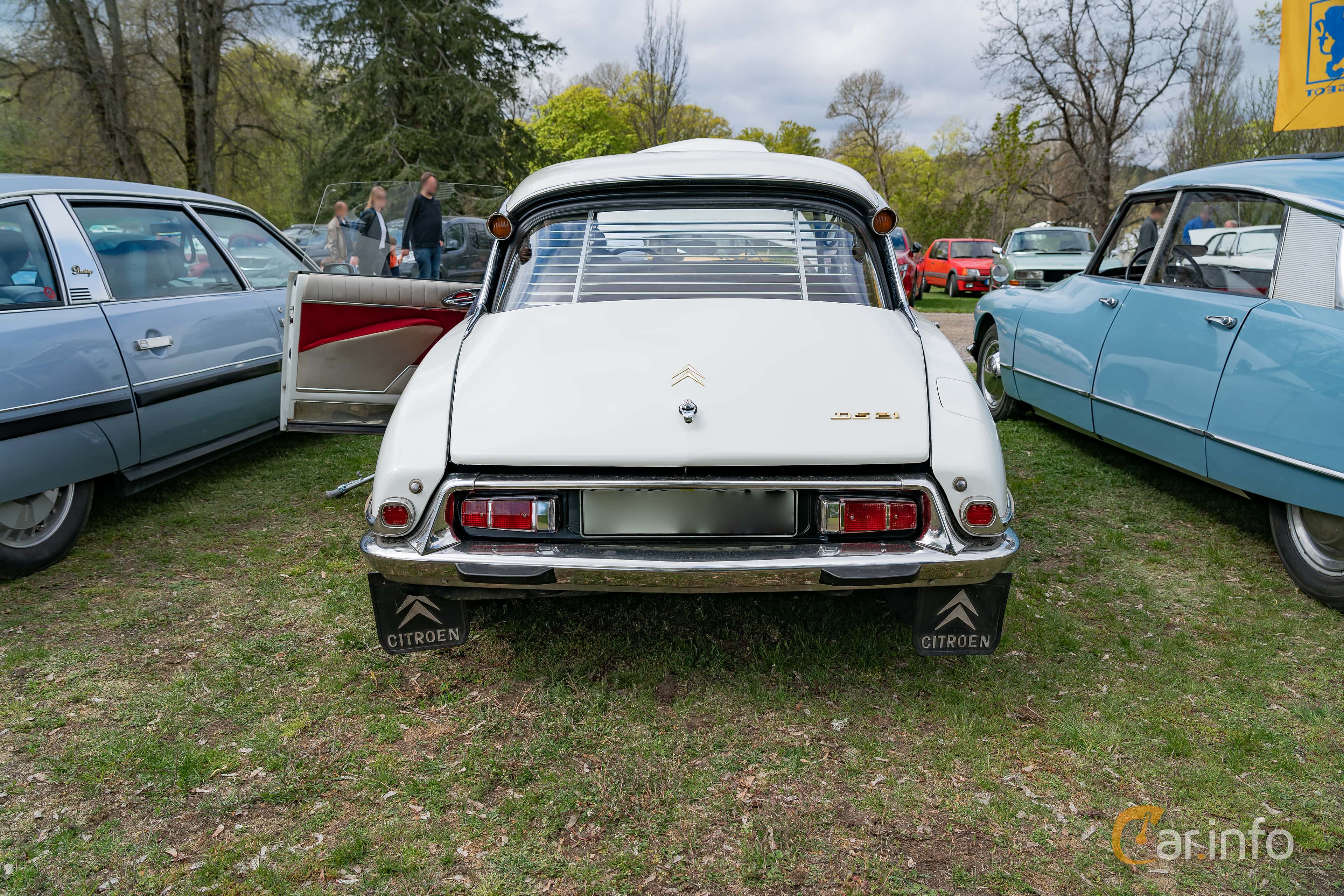 Citroën DS 21 Sedan 2.2 Manual, 106hp, 1971