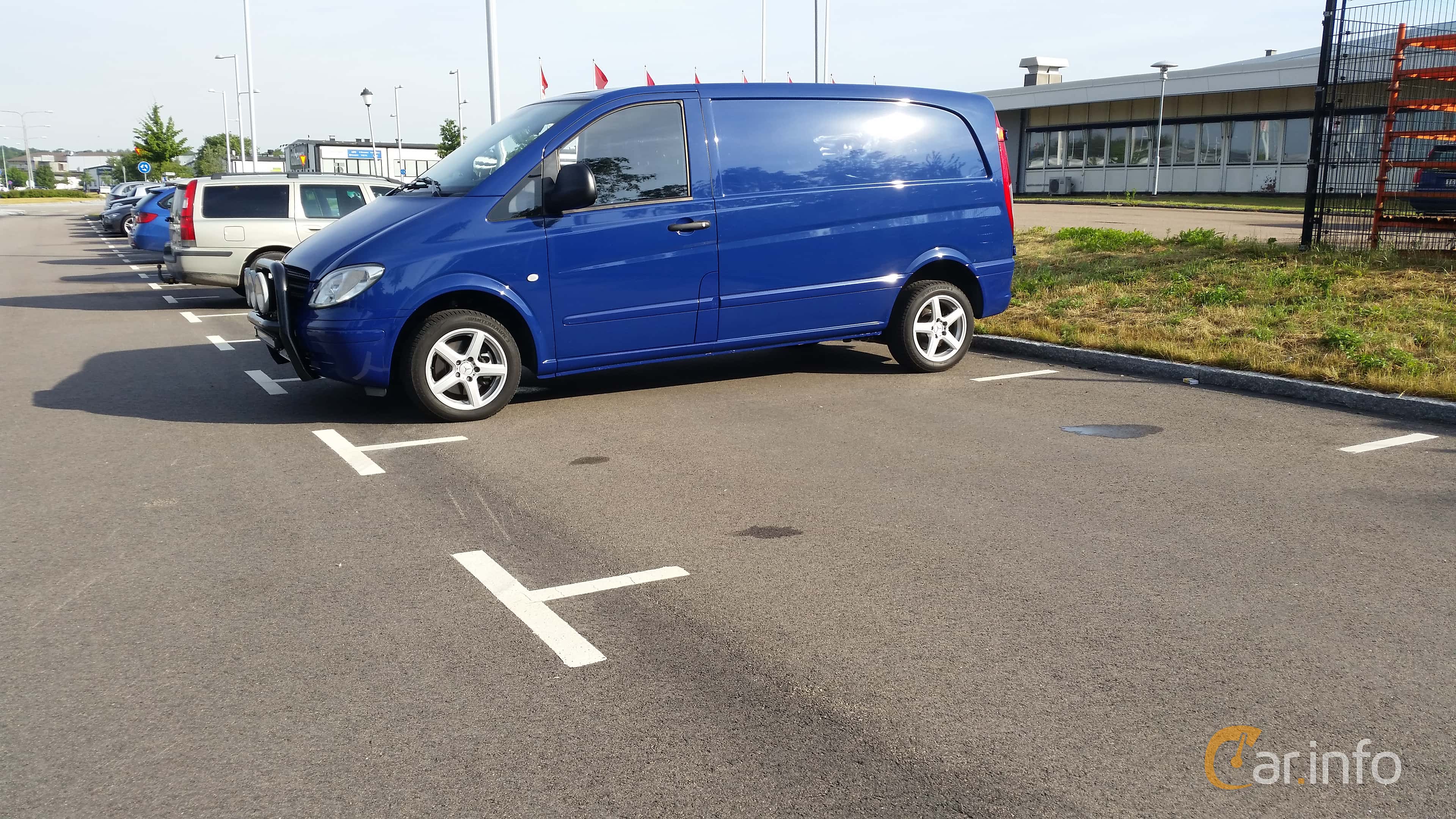 Mercedes-Benz Vito 111 CDI 4MATIC  109hp, 2003