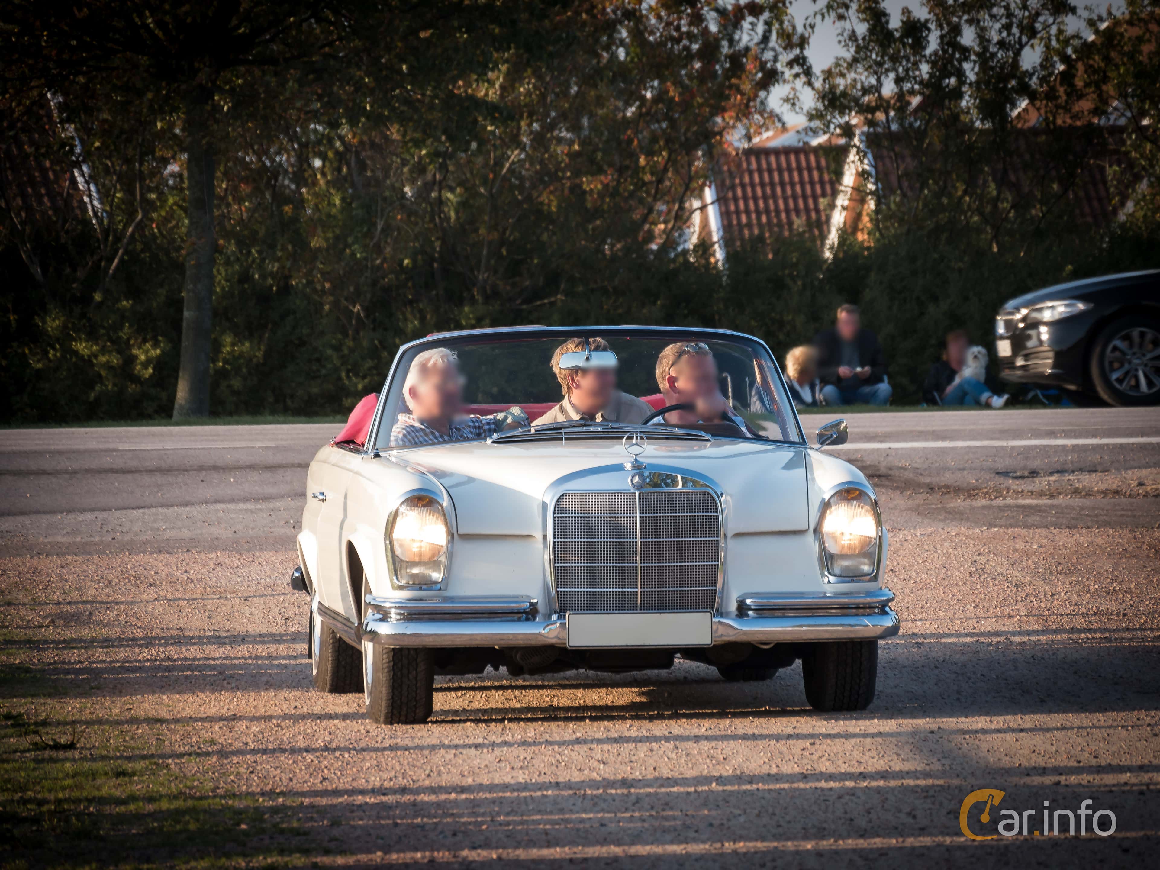 Mercedes-Benz 250 SE Cabriolet  Manual, 150hp, 1967