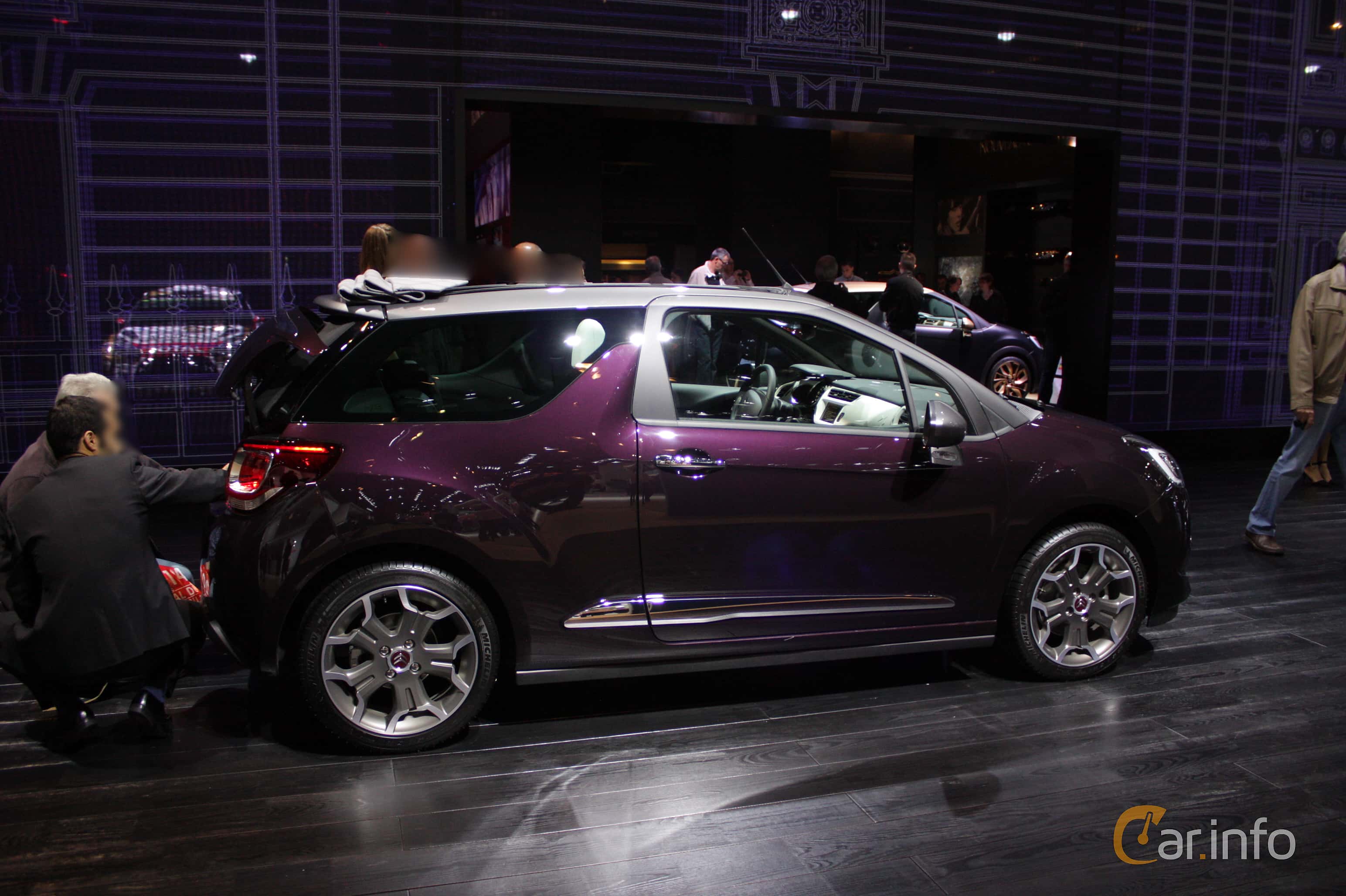 Citroën DS3 Convertible 1st Generation 1.6 Manual, 6-speed