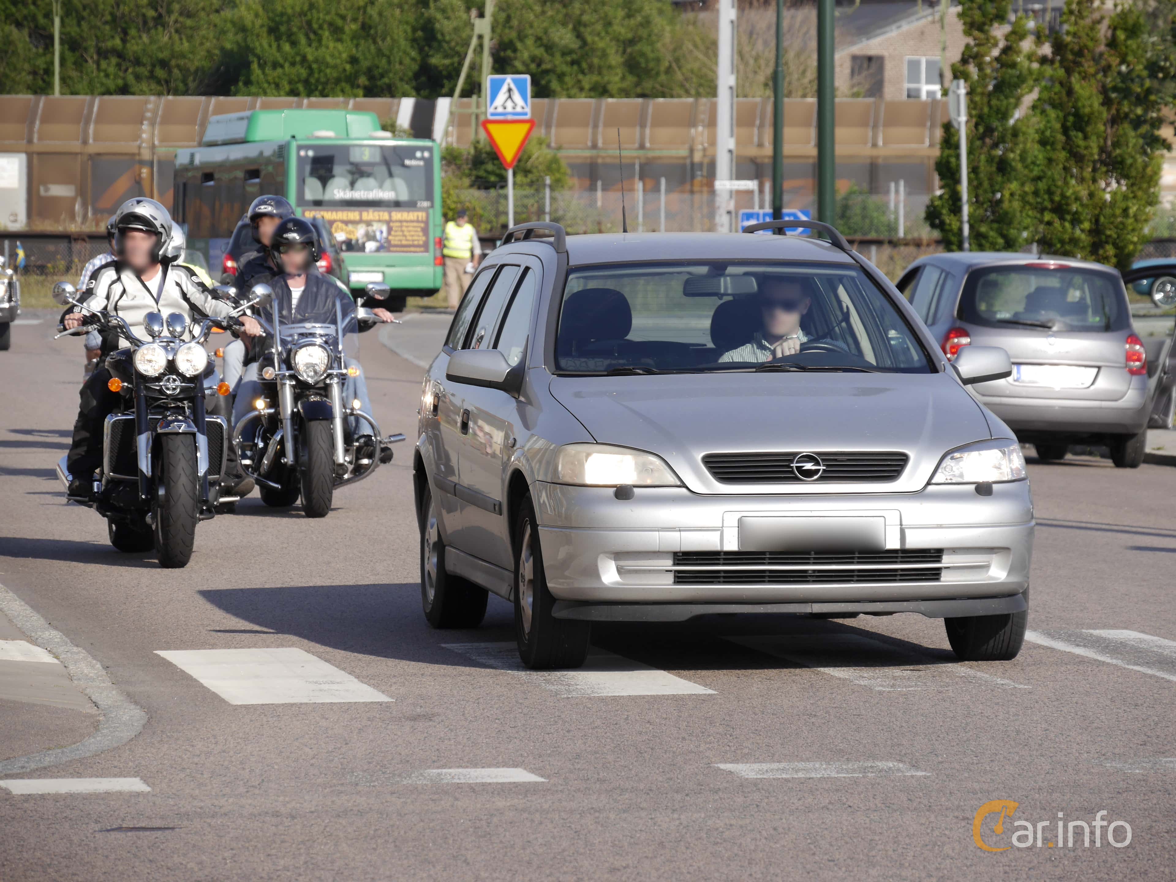 Opel Astra Caravan 1.6 Manual, 101hp, 2000