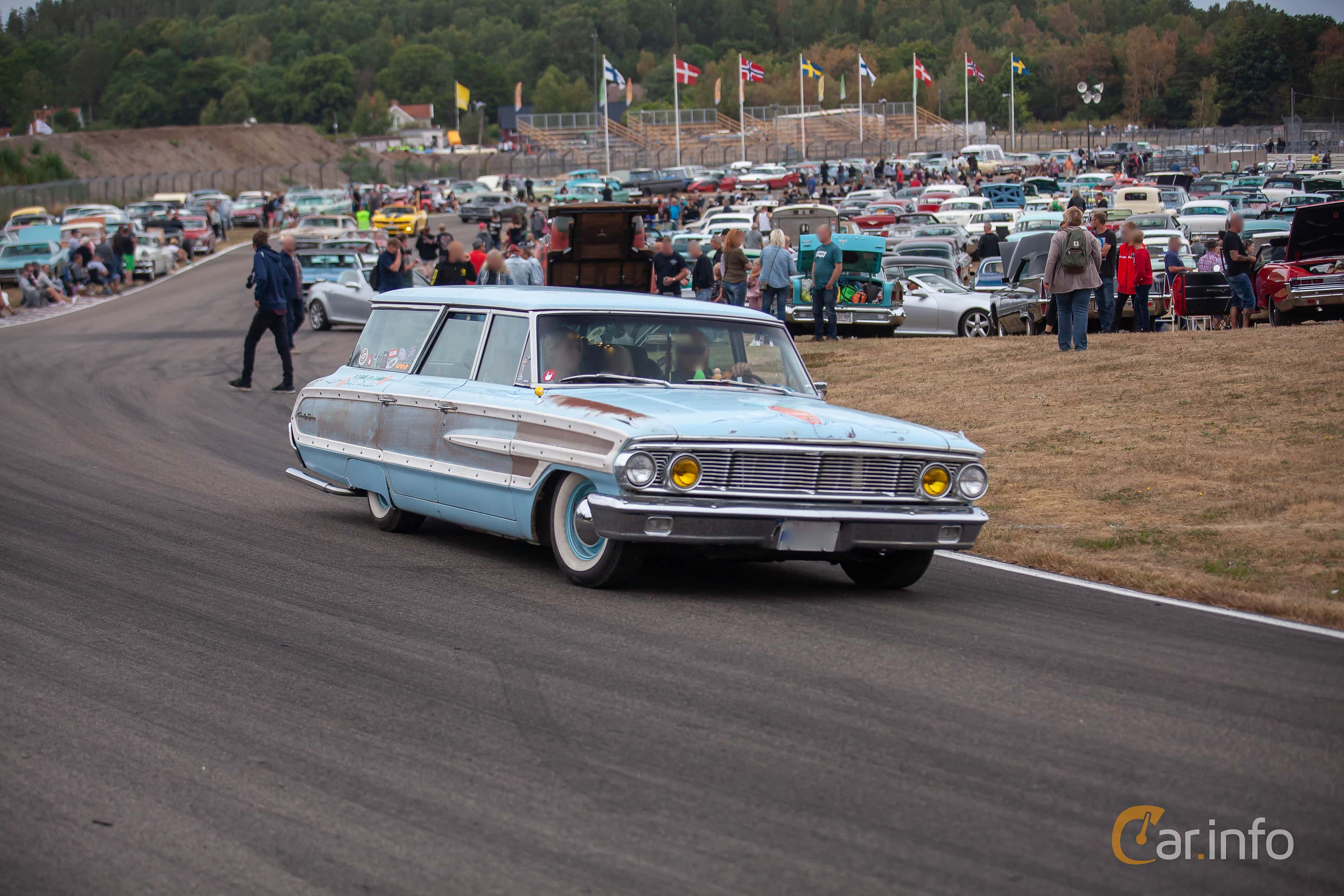 Ford Country Squire 2-seat 5.8 V8 254hp, 1964
