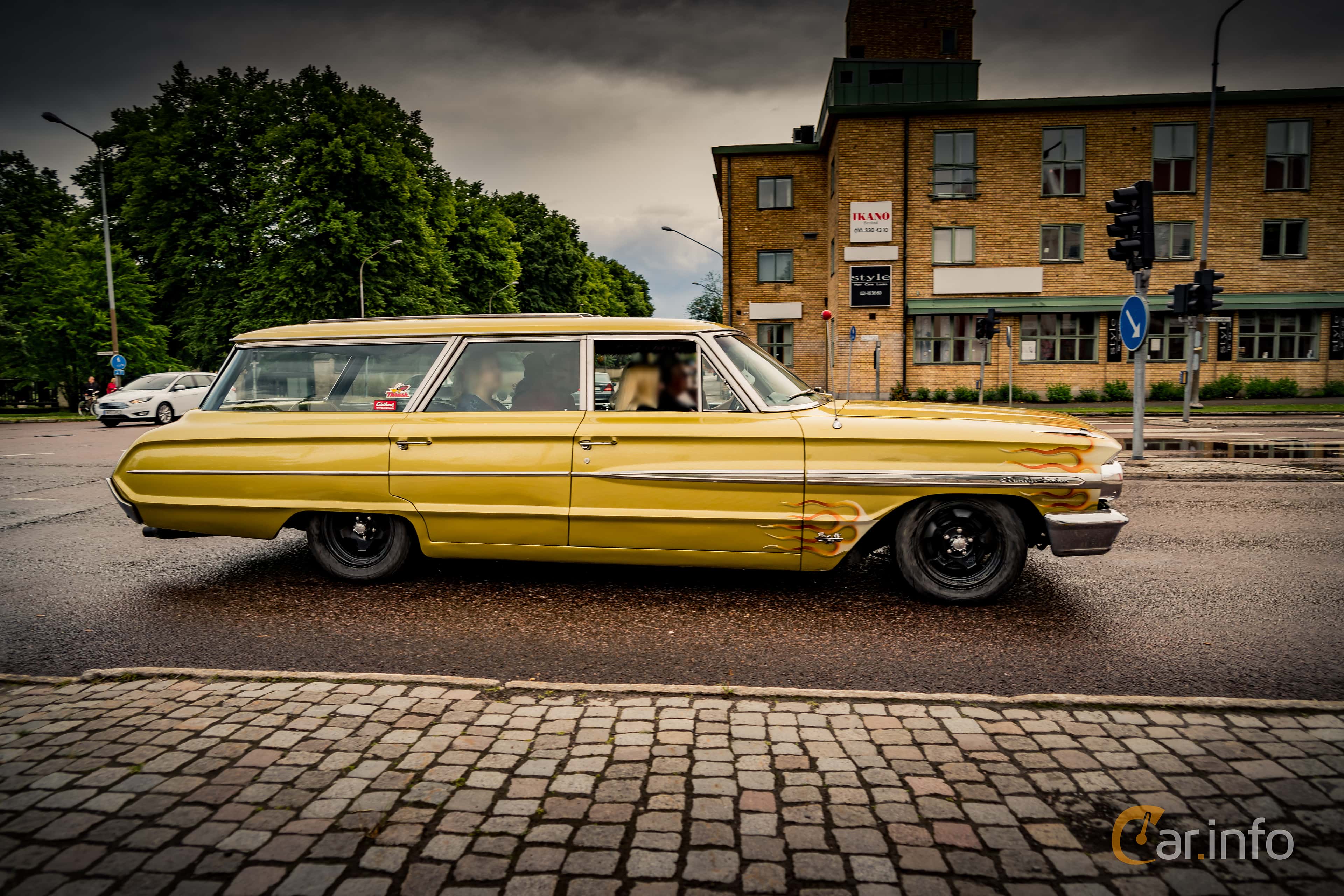 Ford Country Squire 2-seat 6.4 V8 305hp, 1964
