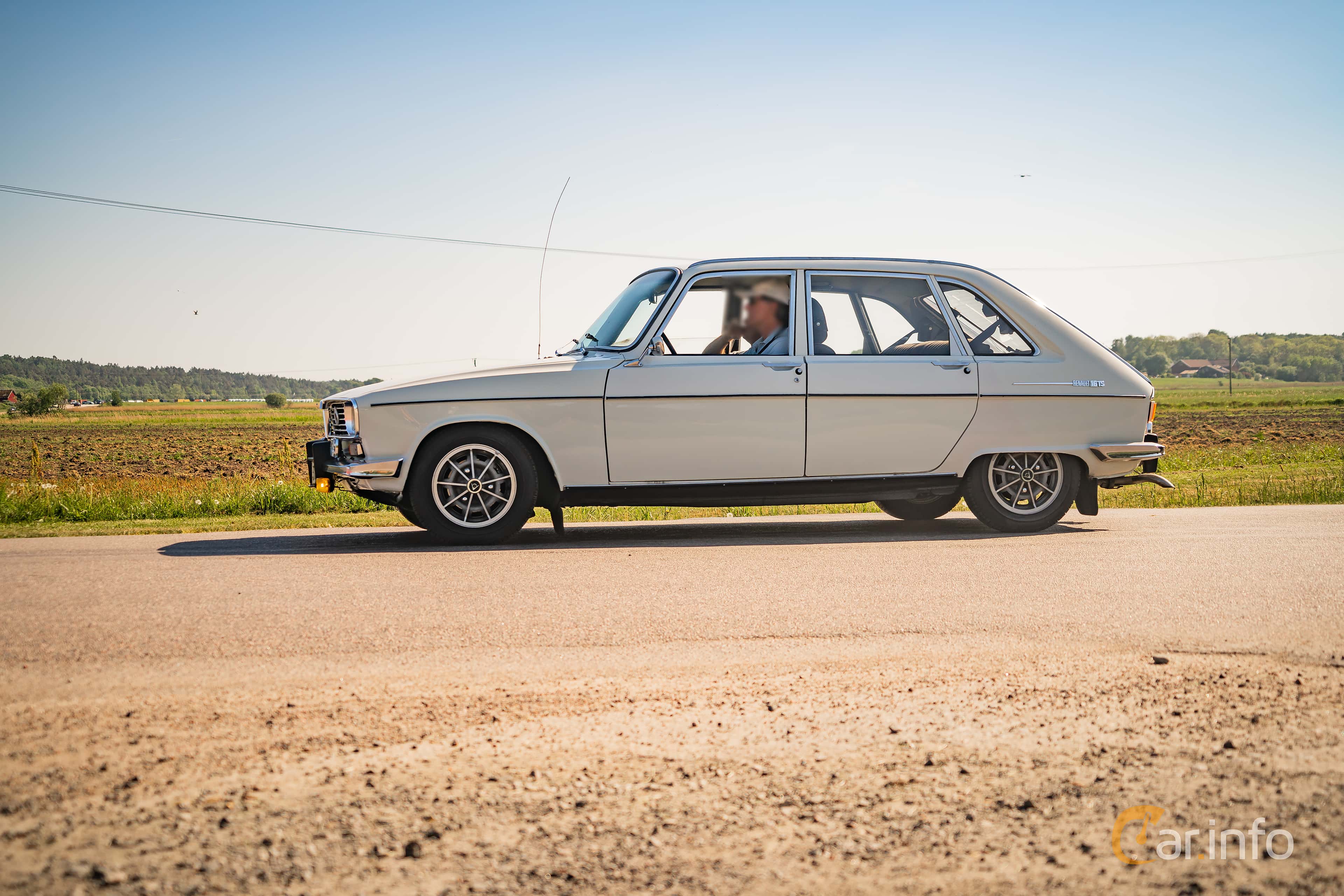 Renault 16 1st Generation 1.6 Manual, 4-speed