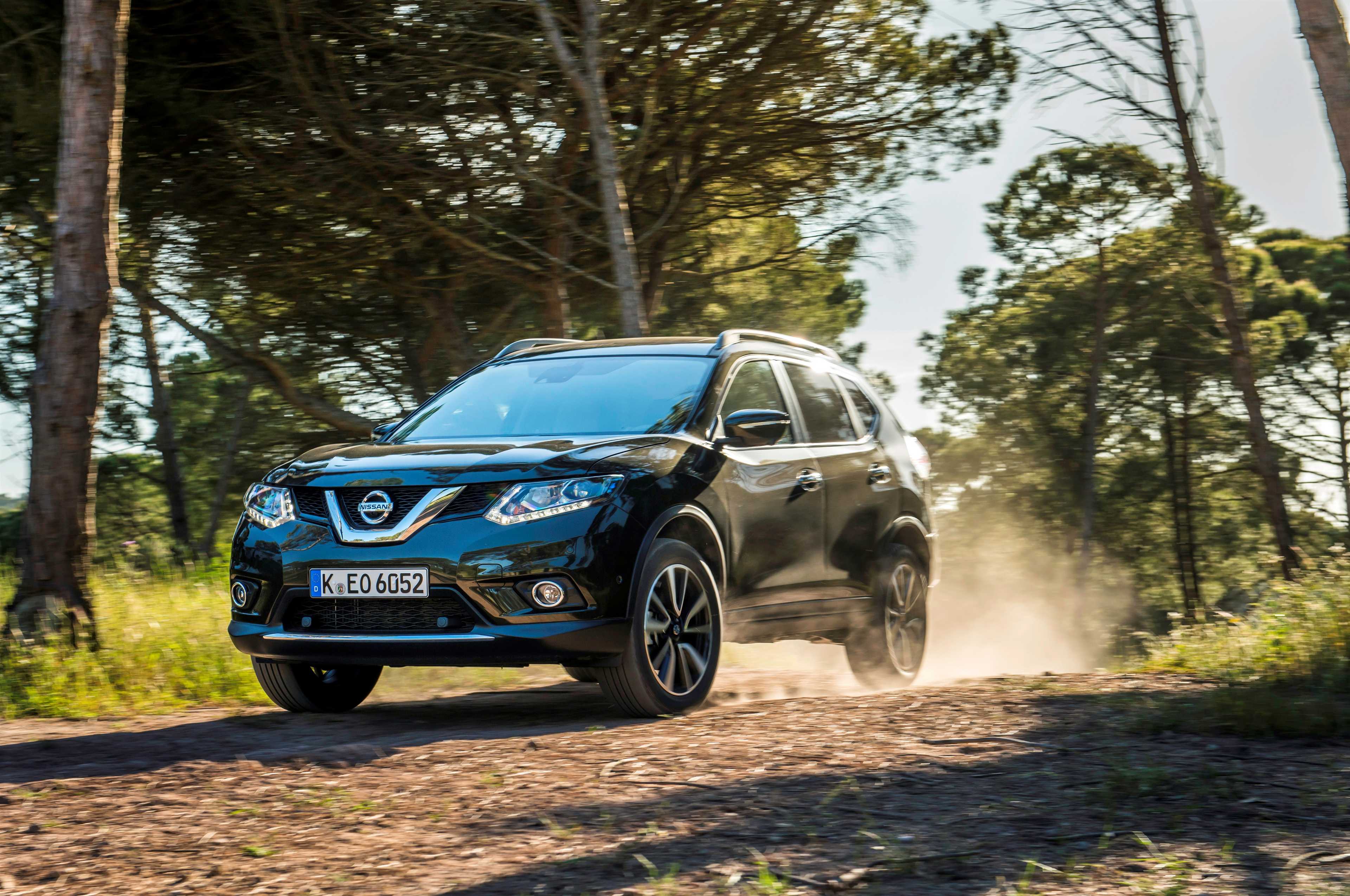 Nissan X-Trail generation T32 2.0
