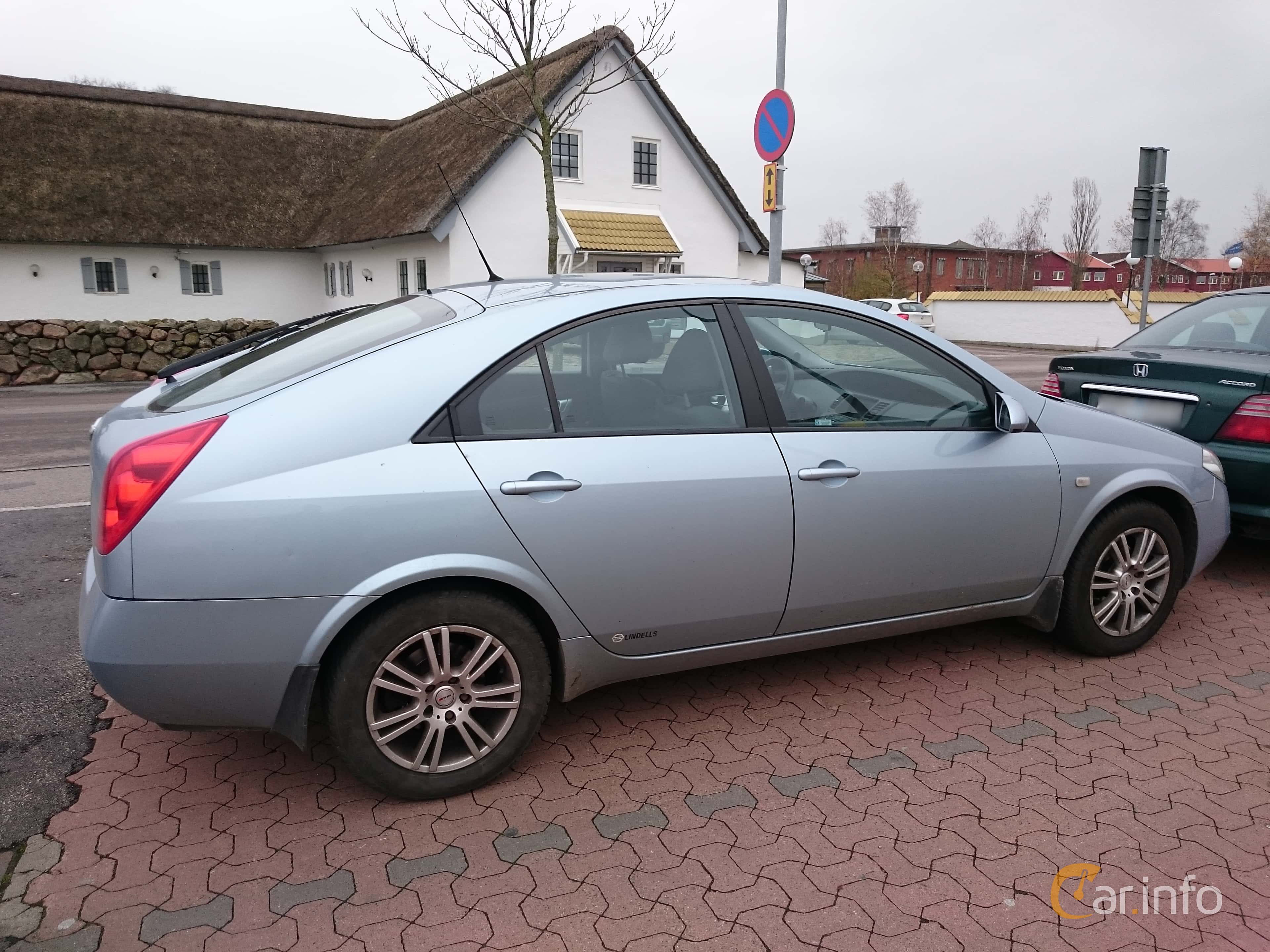 Nissan Primera Hatch generation P12 1.8 Manual, 5-speed