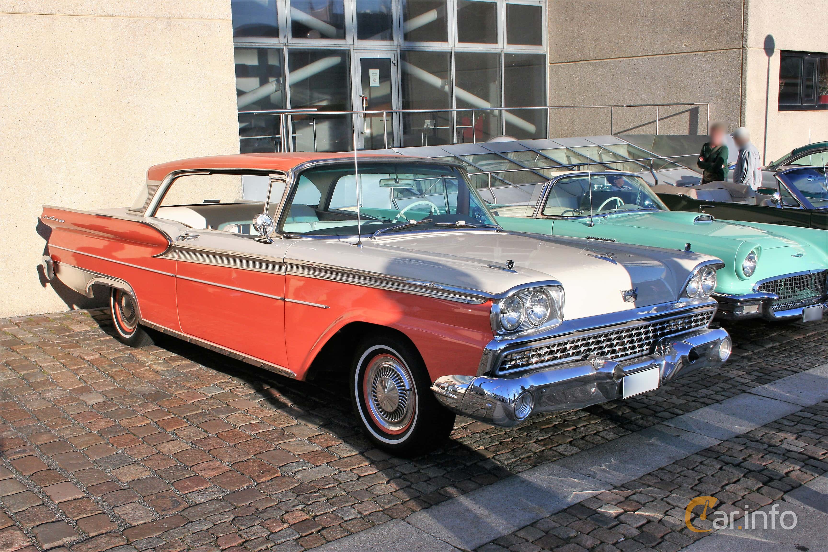 Ford Fairlane 500 Club Victoria 5.4 V8 Automatic, 228hp, 1959