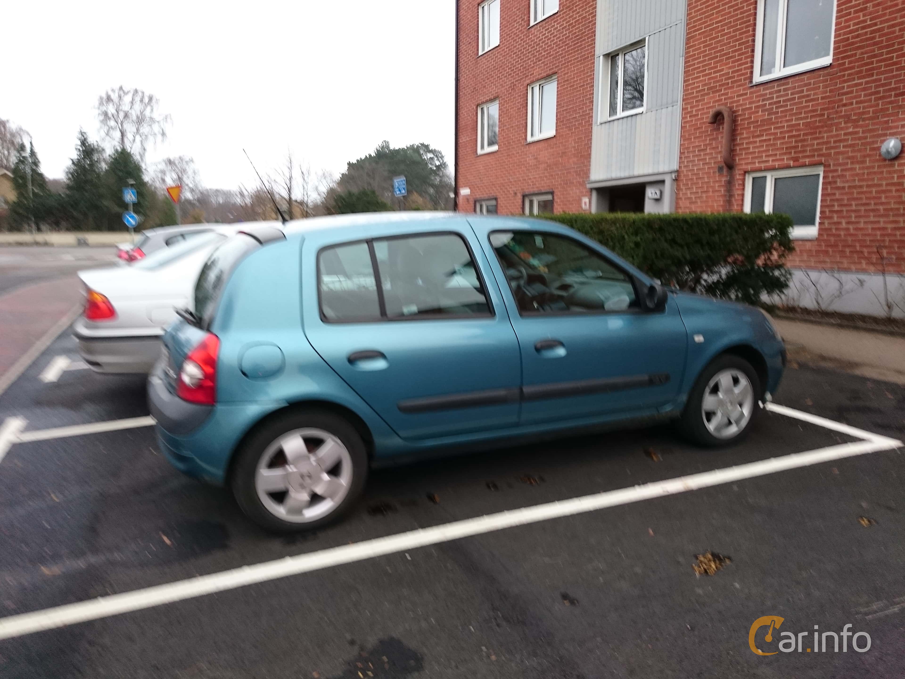 Renault Clio 5-door Hatchback 1.2 Semi-Automatic, 75hp, 2006