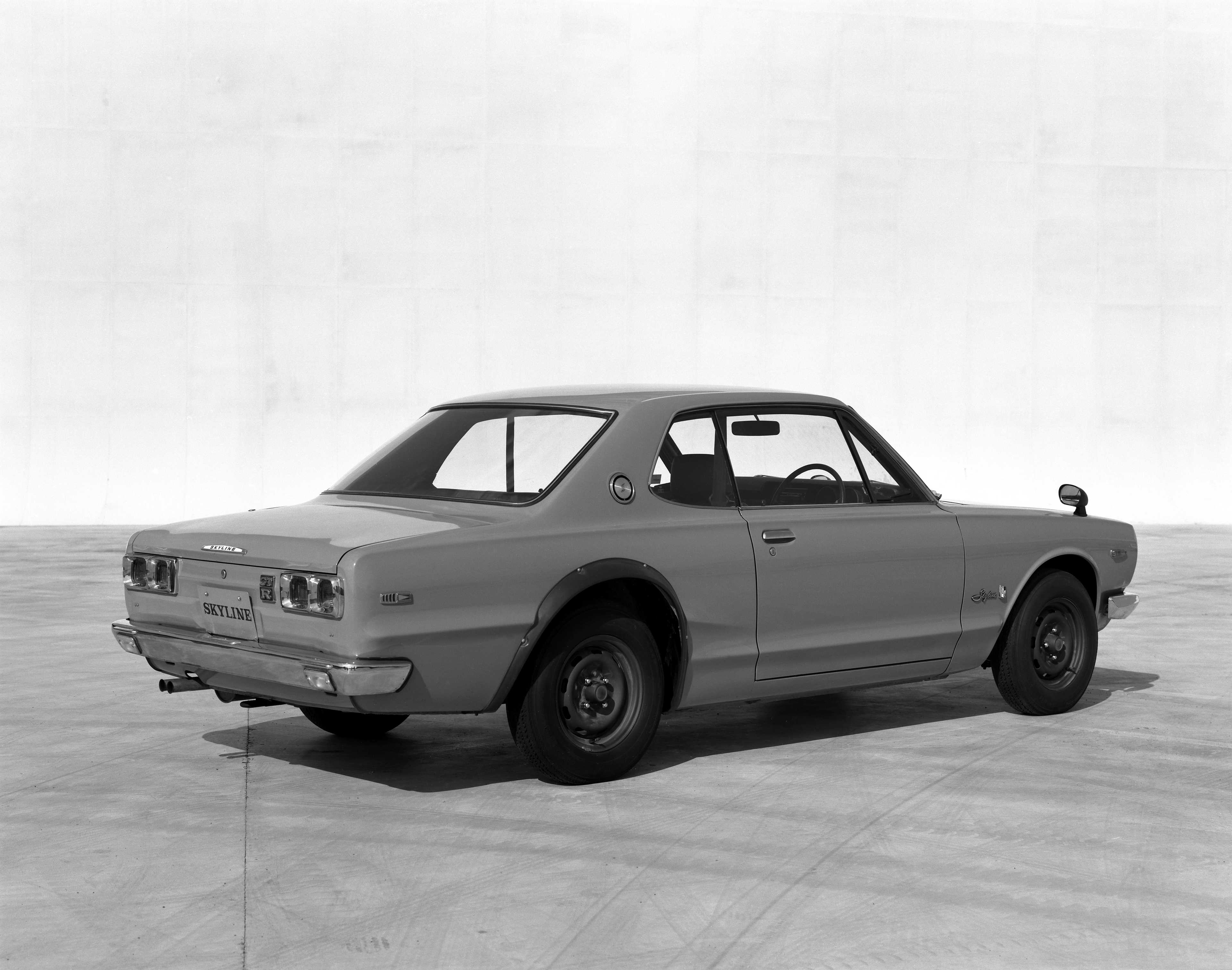 Nissan Skyline Hardtop 2000 GT 2.0 Manual, 120hp, 1971
