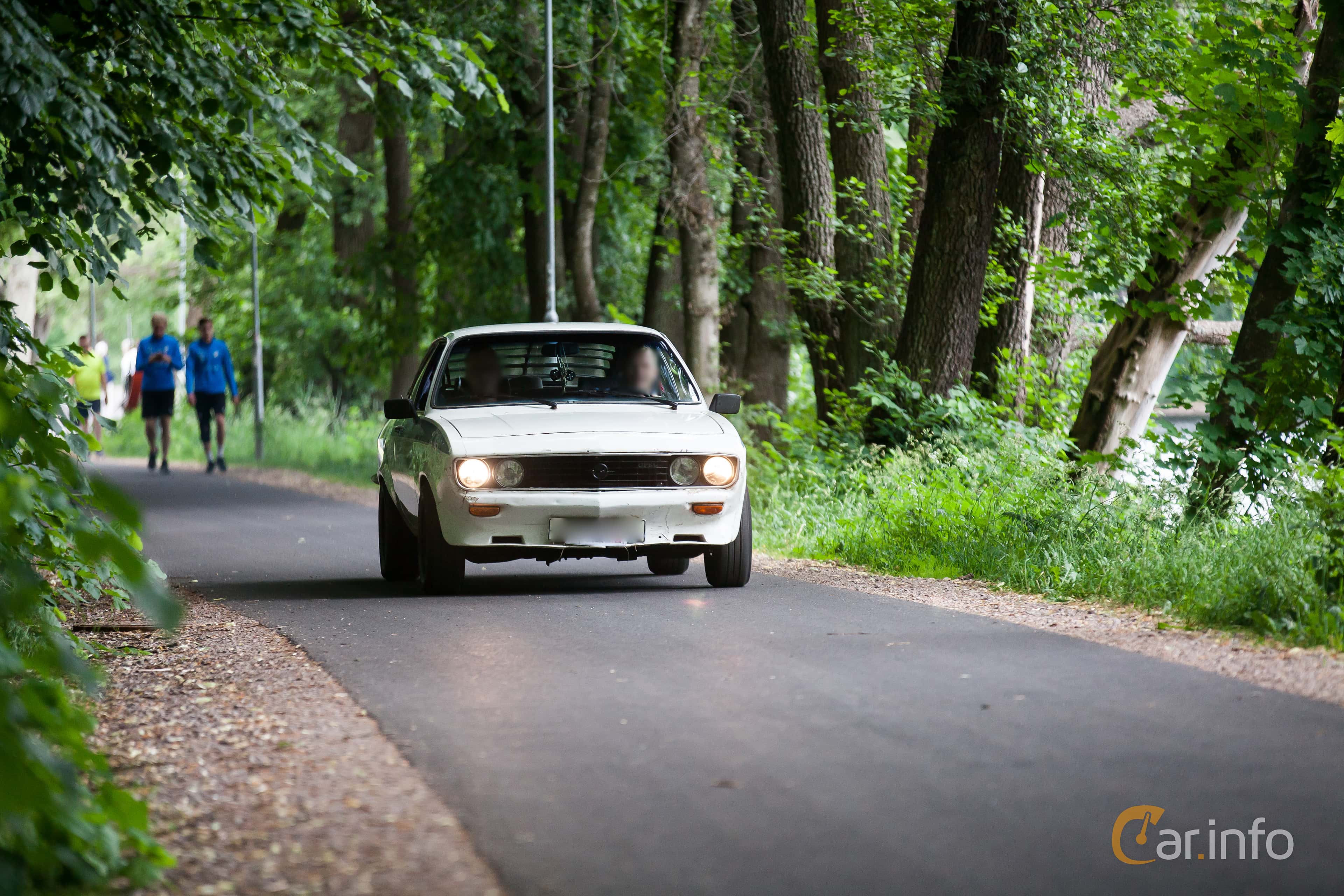Opel Manta 1.6 Manual, 80hp, 1972