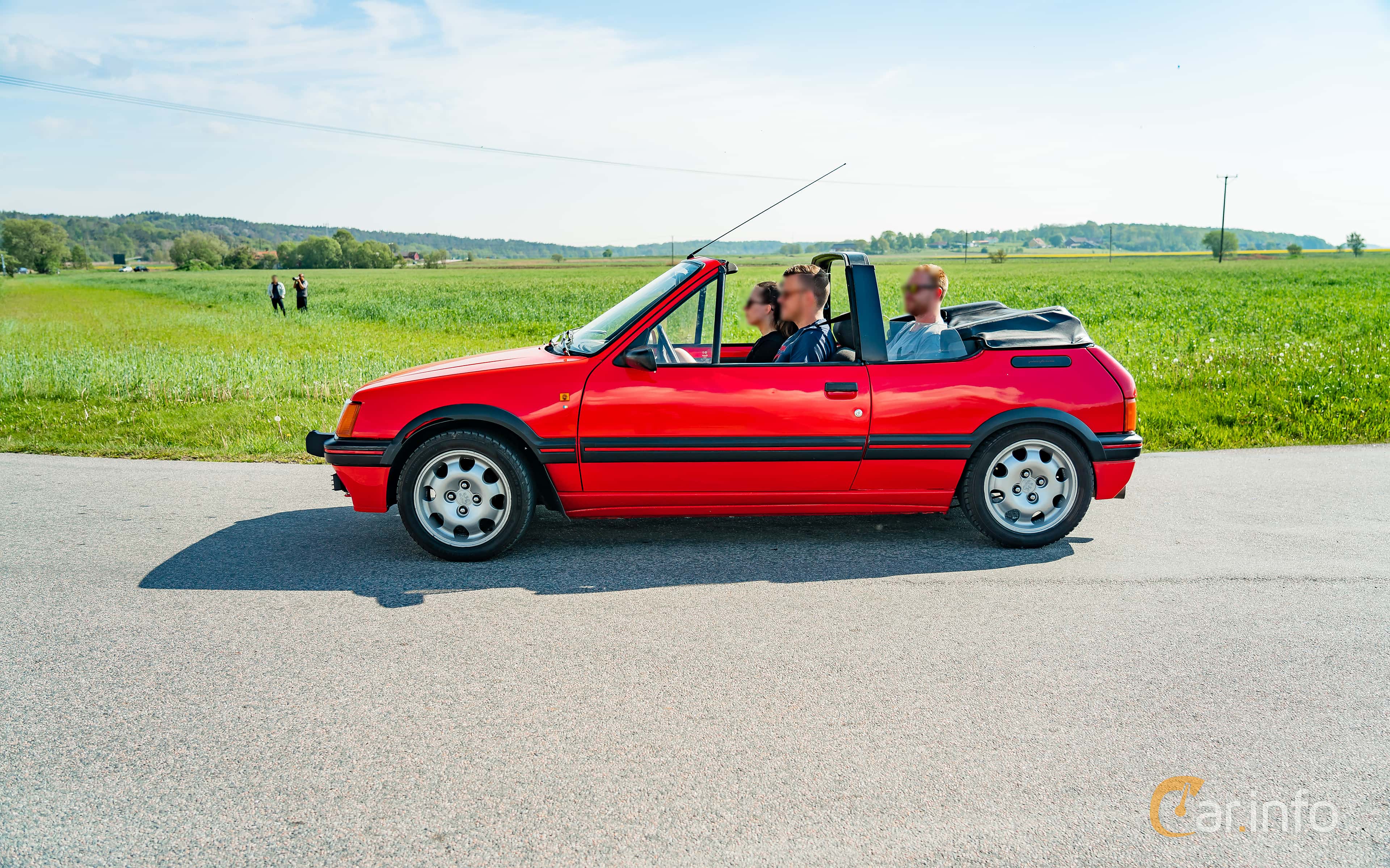 Peugeot 205 Convertible 1.6 Manual, 113hp, 1990