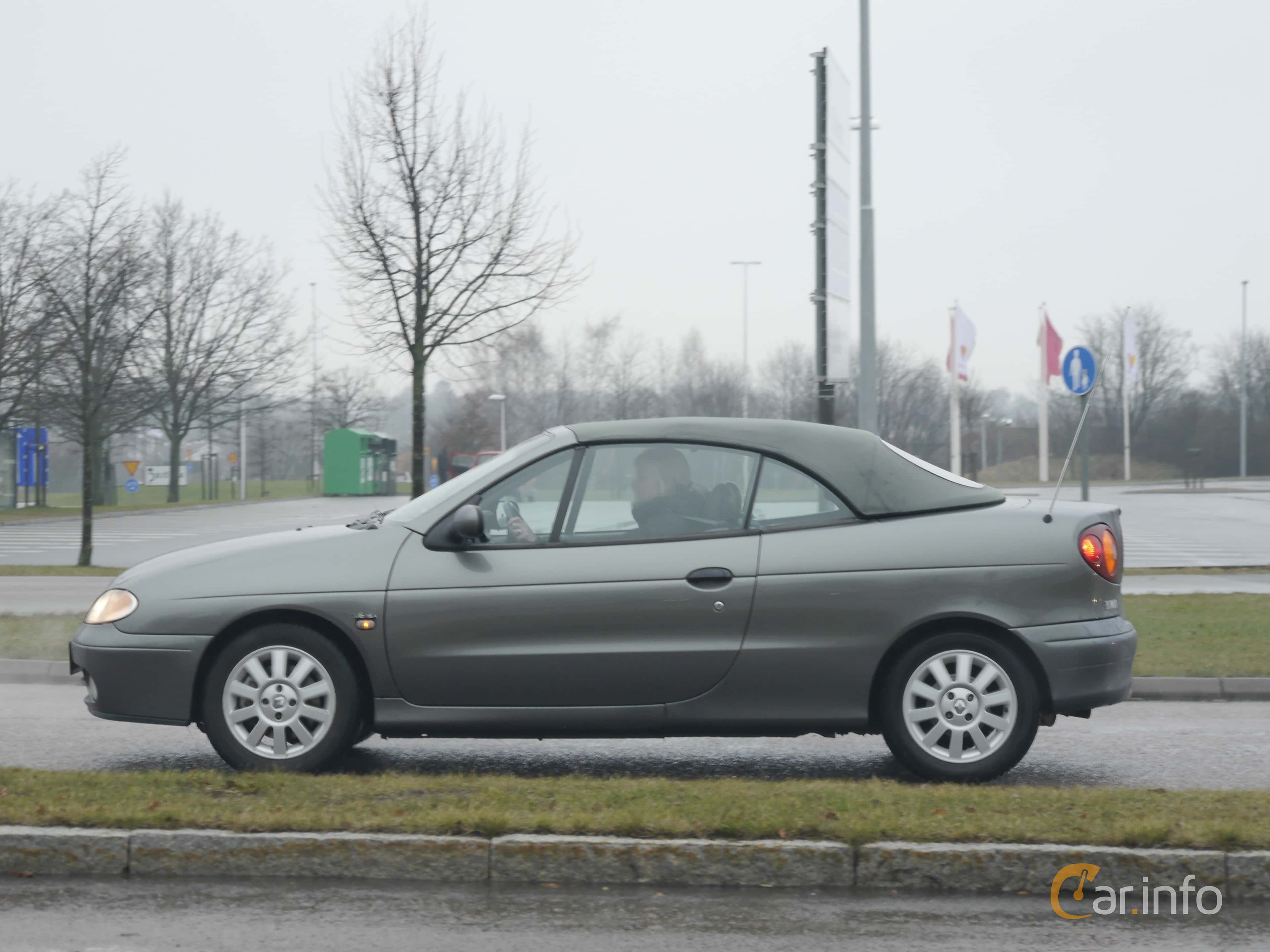 Renault Mégane Cabriolet 2.0 IDE Manual, 140hp, 1999