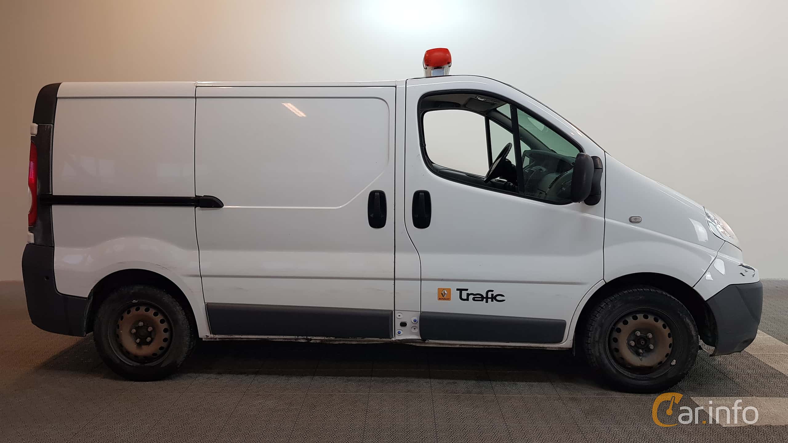 Renault Trafic Van 2.0 dCi Manual, 90hp, 2010