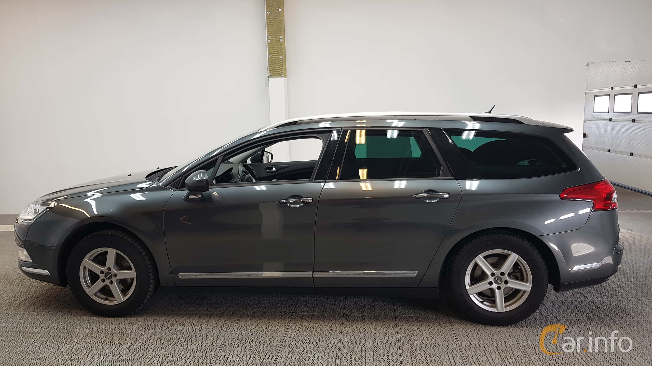 Citroën C5 Tourer 1.6 HDi Manual, 114hp, 2016
