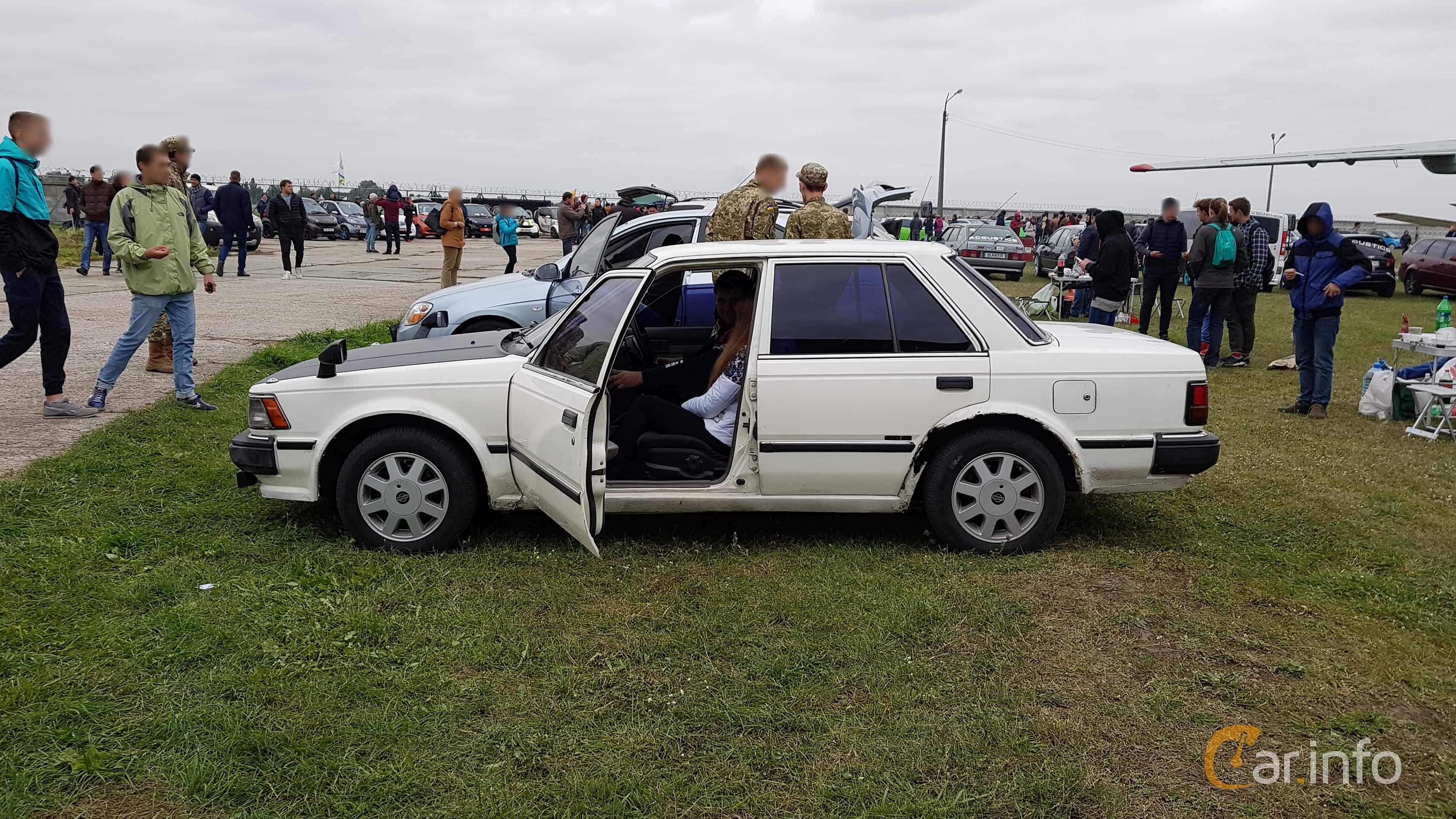 Nissan Bluebird Diesel Sedan 2.0 58hp, 1984