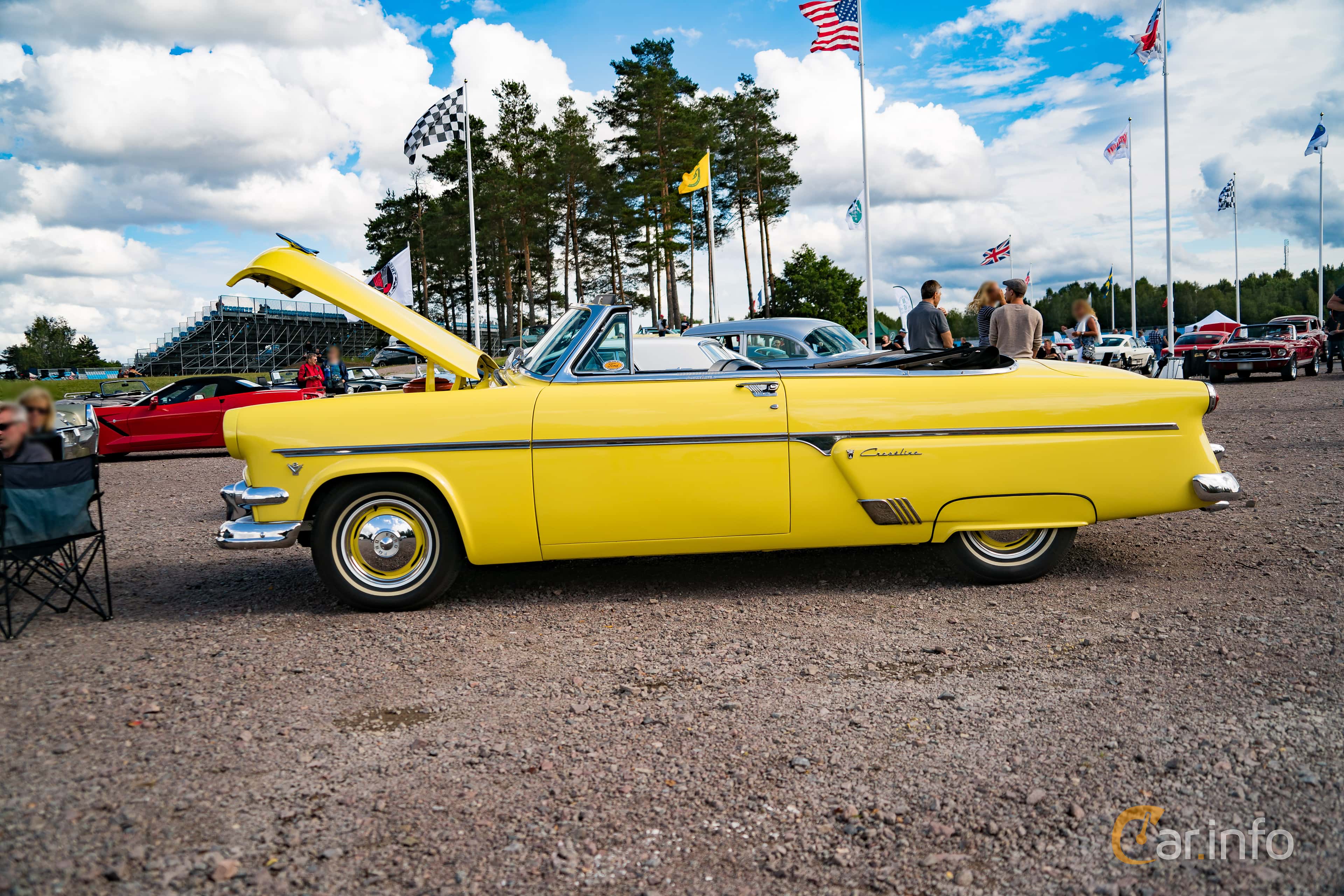 Ford Crestline Sunliner 3.9 V8 132hp, 1954
